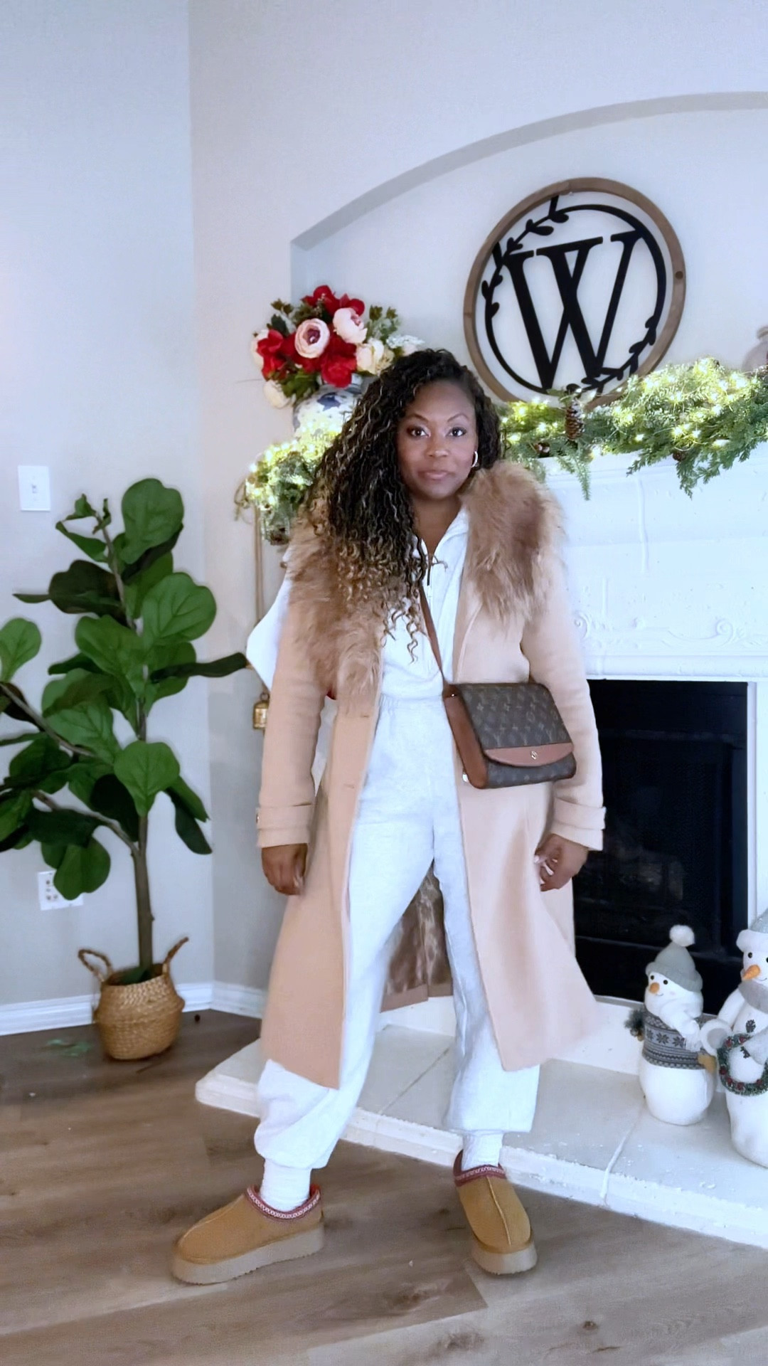 Loving this cozy jumpsuit. Perfect throw on and go outfit this fall and winter and perfect Mom fit as well! 

#LTKmomlife #LTKootd