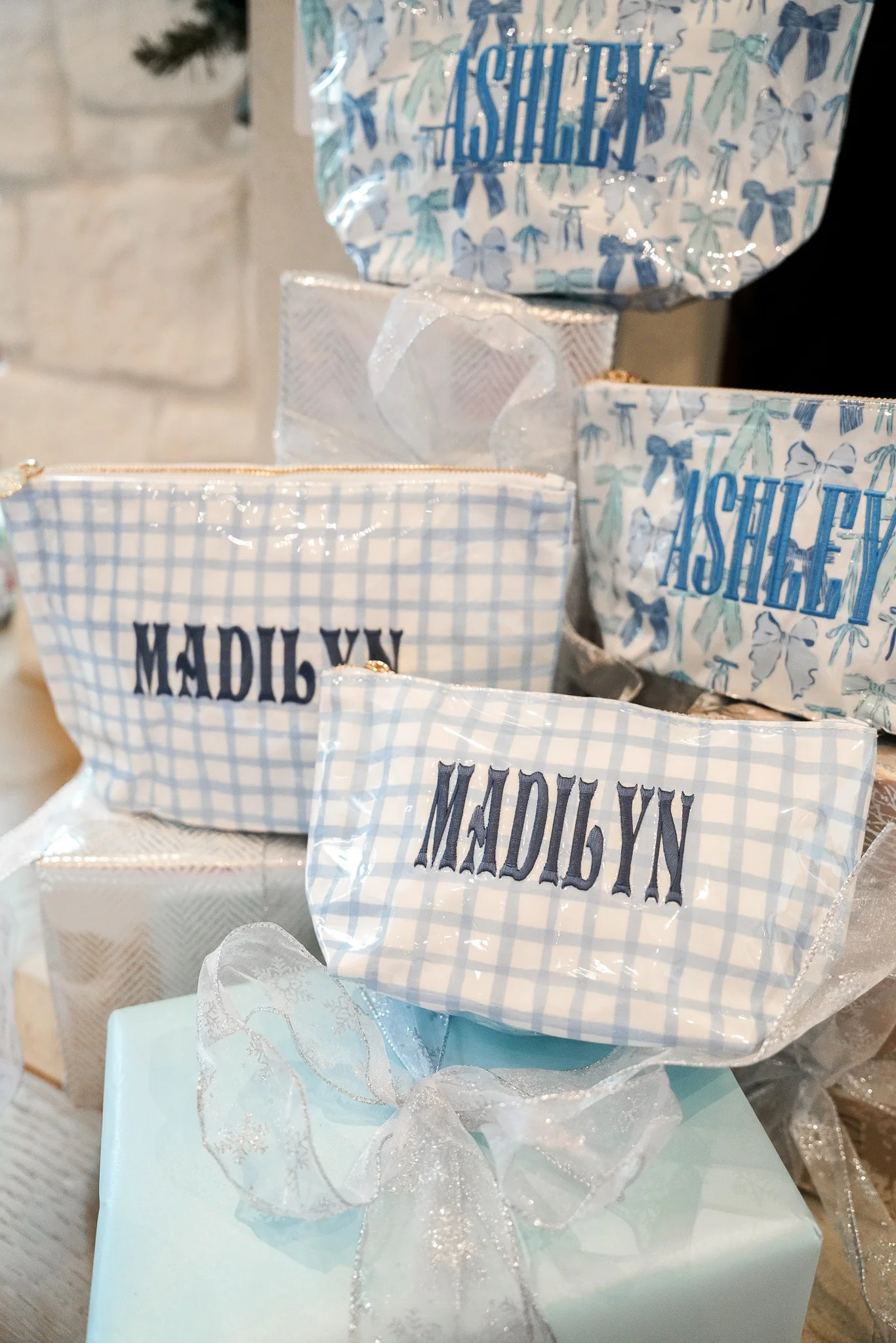 Clear Coat Toiletry Bags for Customization | KenzKustomz
