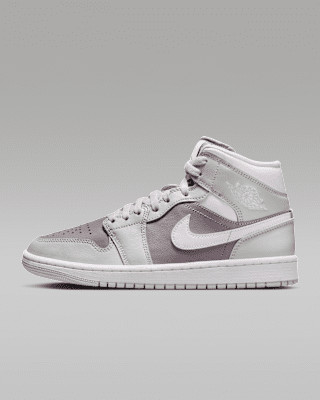 Air Jordan 1 Mid Women's Shoes | Nike (US)
