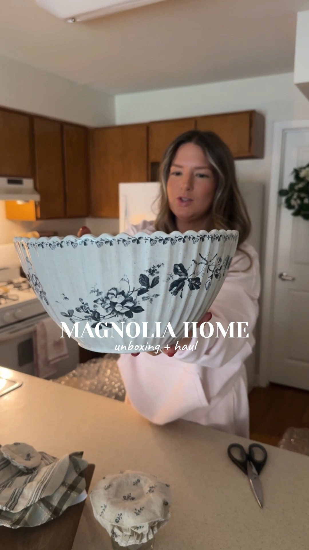 Kind of glad it took me so long to discover Magnolia because their new arrivals are STUNNING! The quality is so good! 

#LTKSeasonal #LTKdayinmylife #LTKvlog