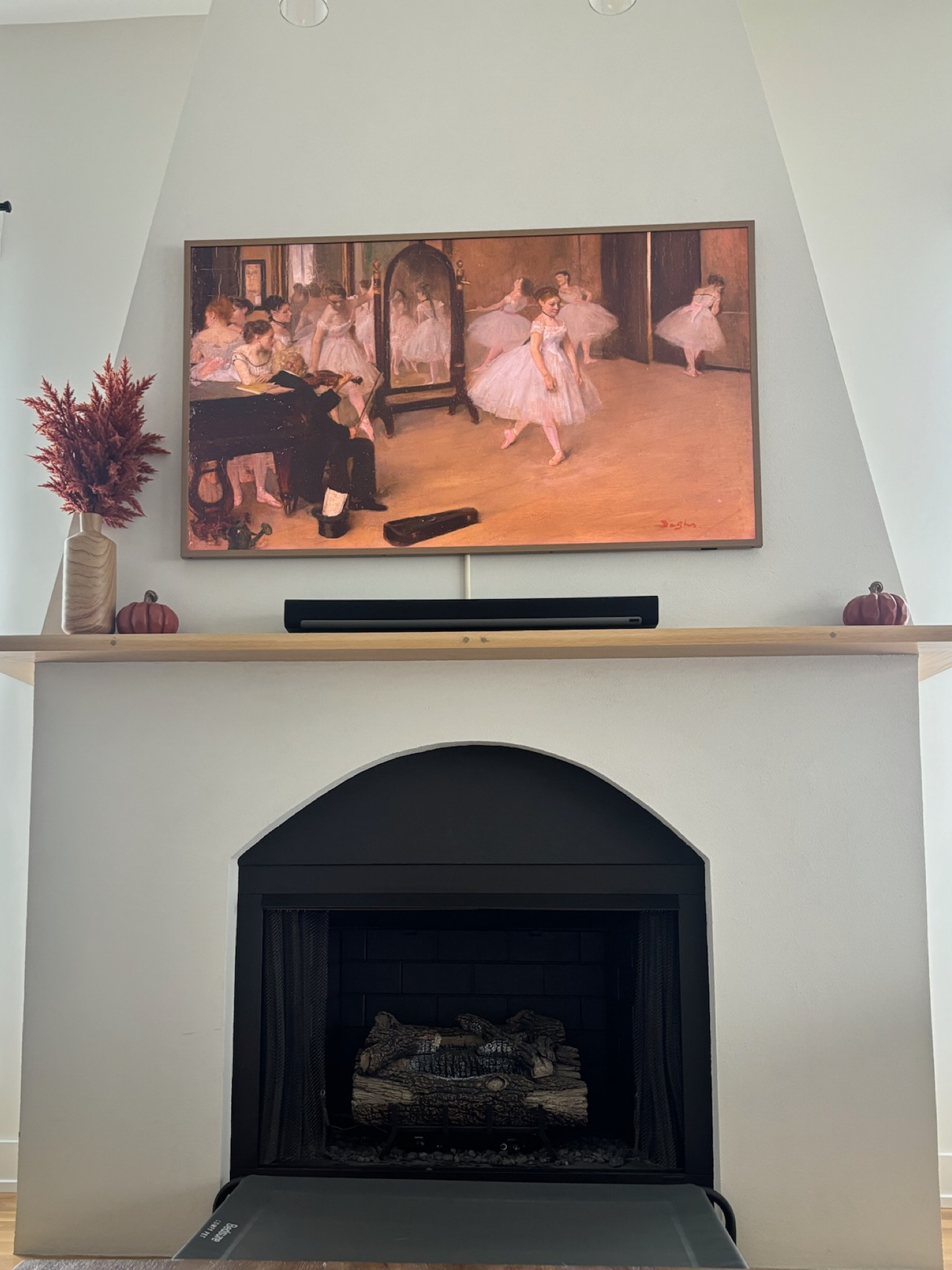 Frame tv! Doubles as a tv and a piece of art! You can change the image! 

#LTKHome