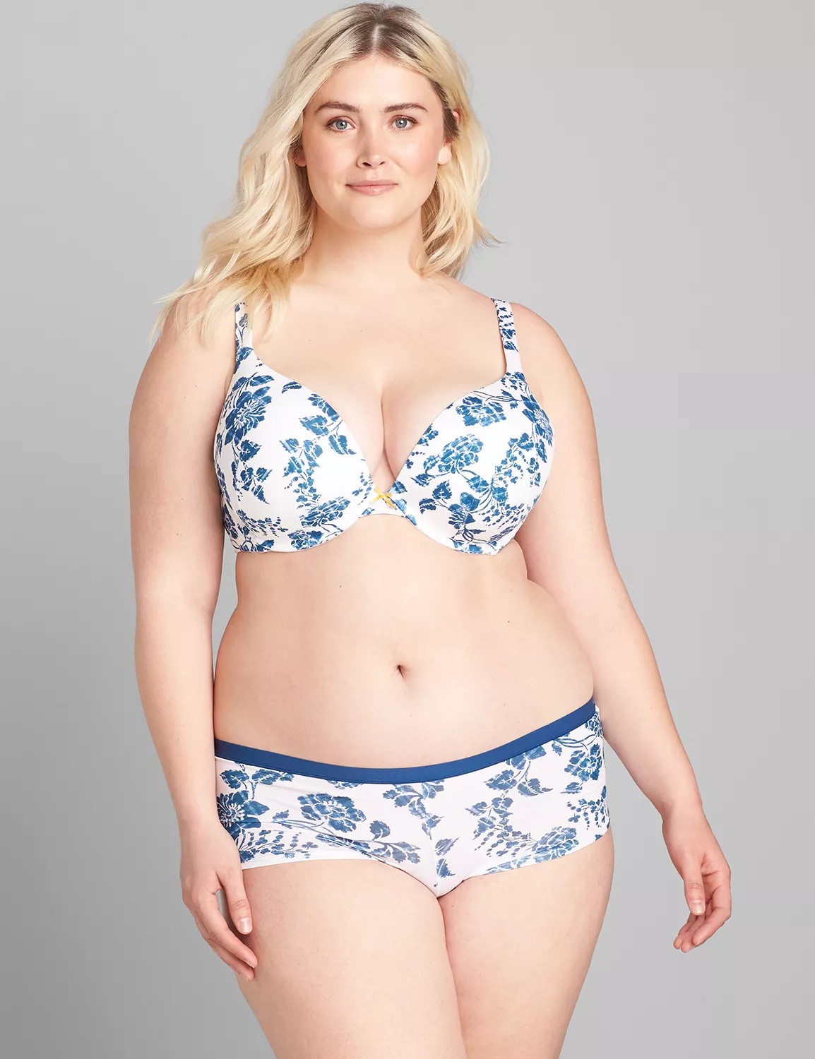 Lane Bryant Women's Smooth Boost Plunge Bra 44D Bright Heritage Floral | Lane Bryant (US)