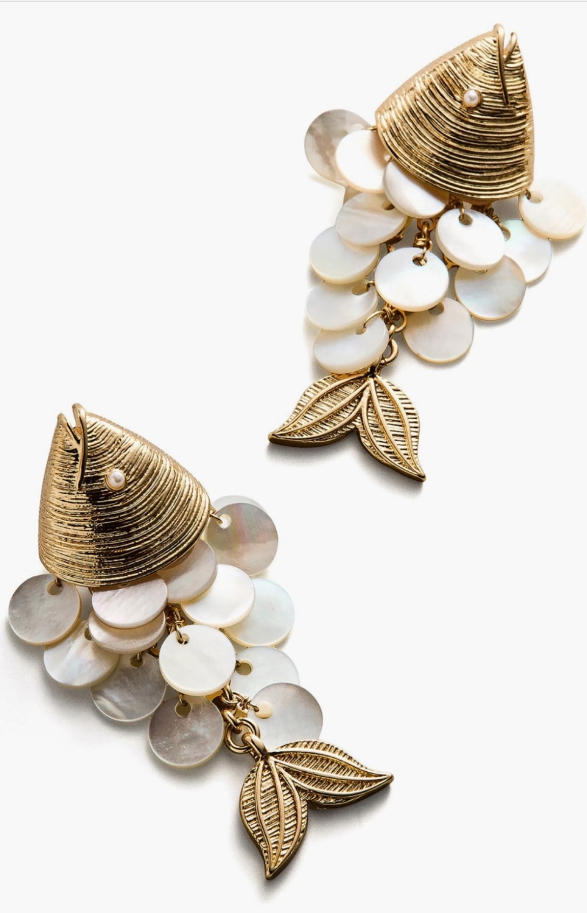 @baublebar fish earrings 😍

#LTKSeasonal #LTKTravel #LTKootd