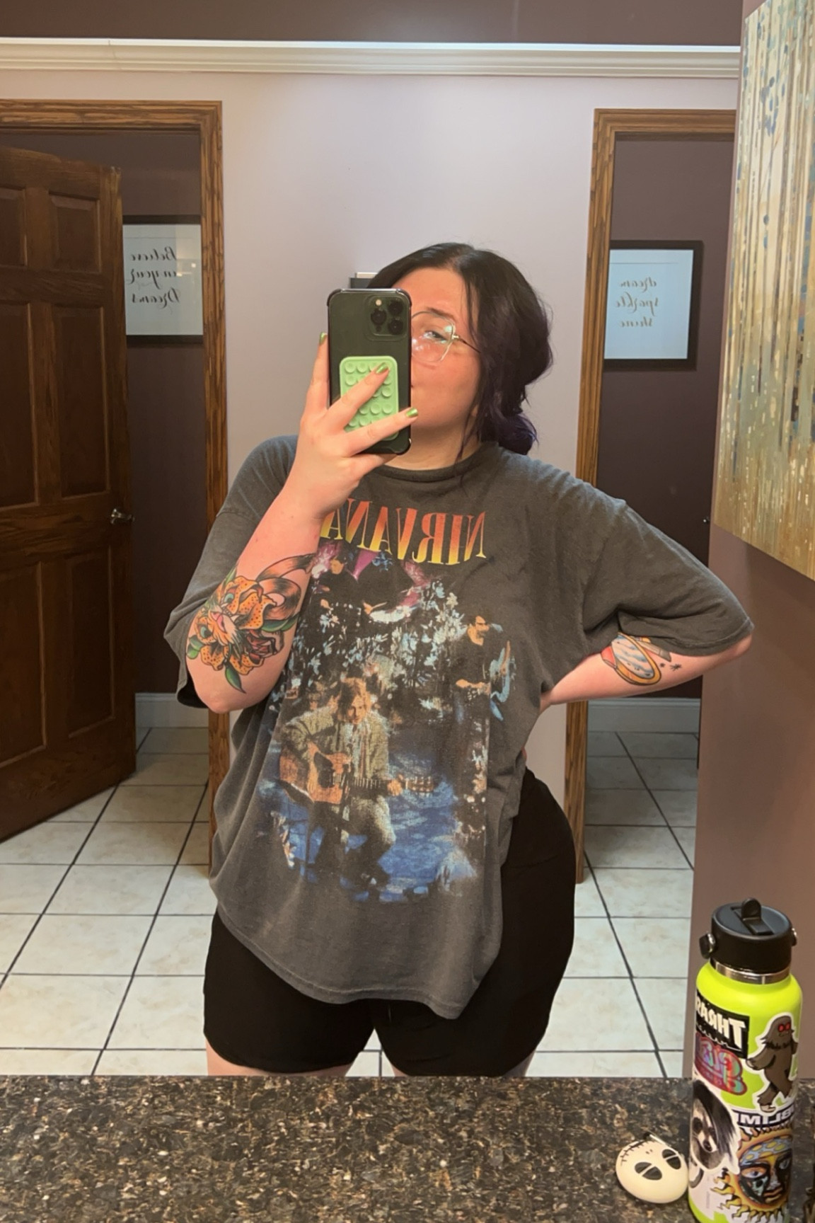oversized shirt + biker shorts = my go to gym attire


can’t find the exact shirt but it was only $16 when I bought it at Walmart

#LTKActive #LTKBeauty #LTKFindsUnder100