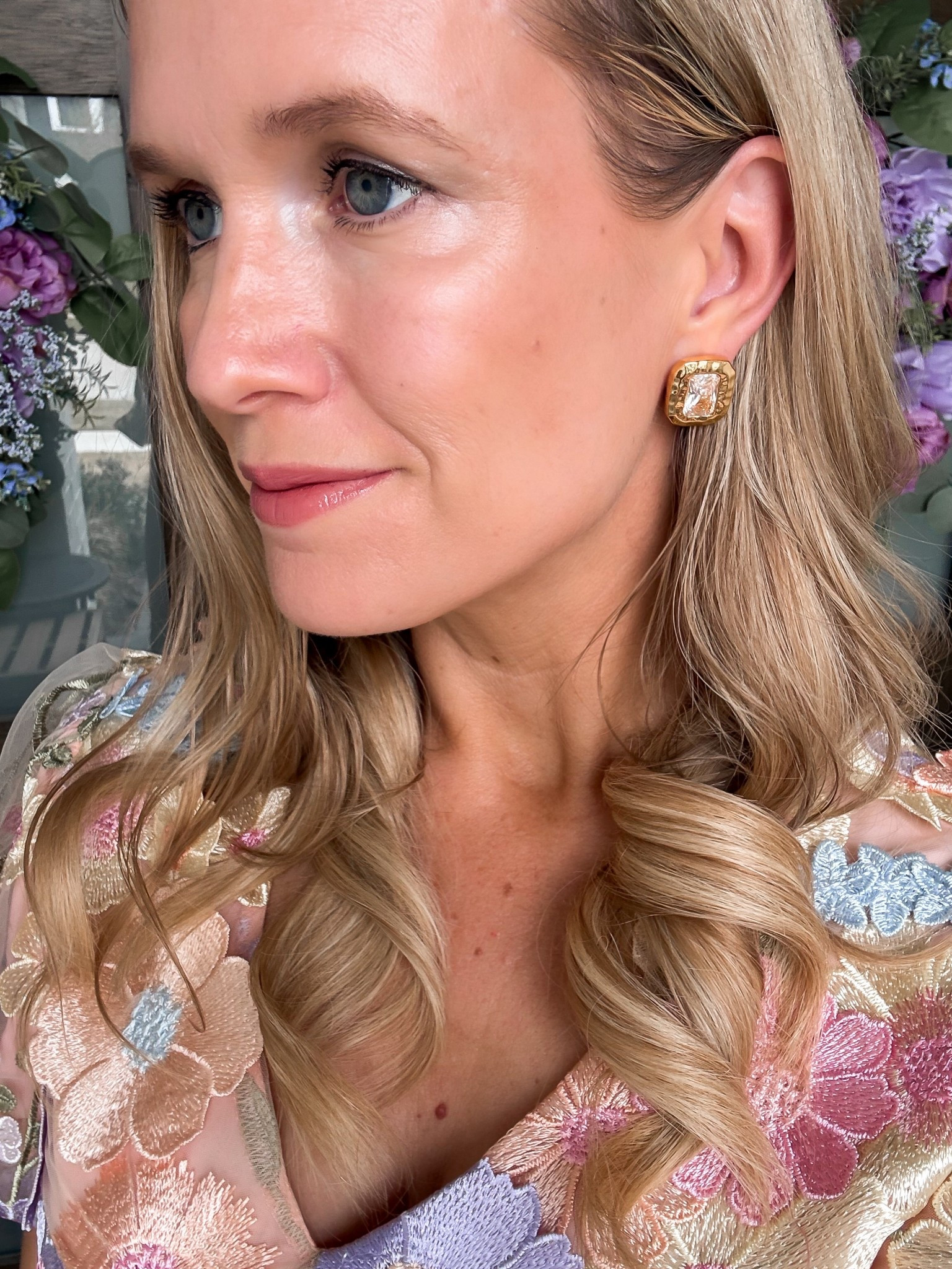 Nordstrom beauty sale picks 

Lipstick - pillow talk
Eyeshadow - uptown girl

Dress is VICI - runs small, size up 
VICI discount code JOYFULLYSO35


#LTKBeauty #LTKSaleAlert #LTKootd