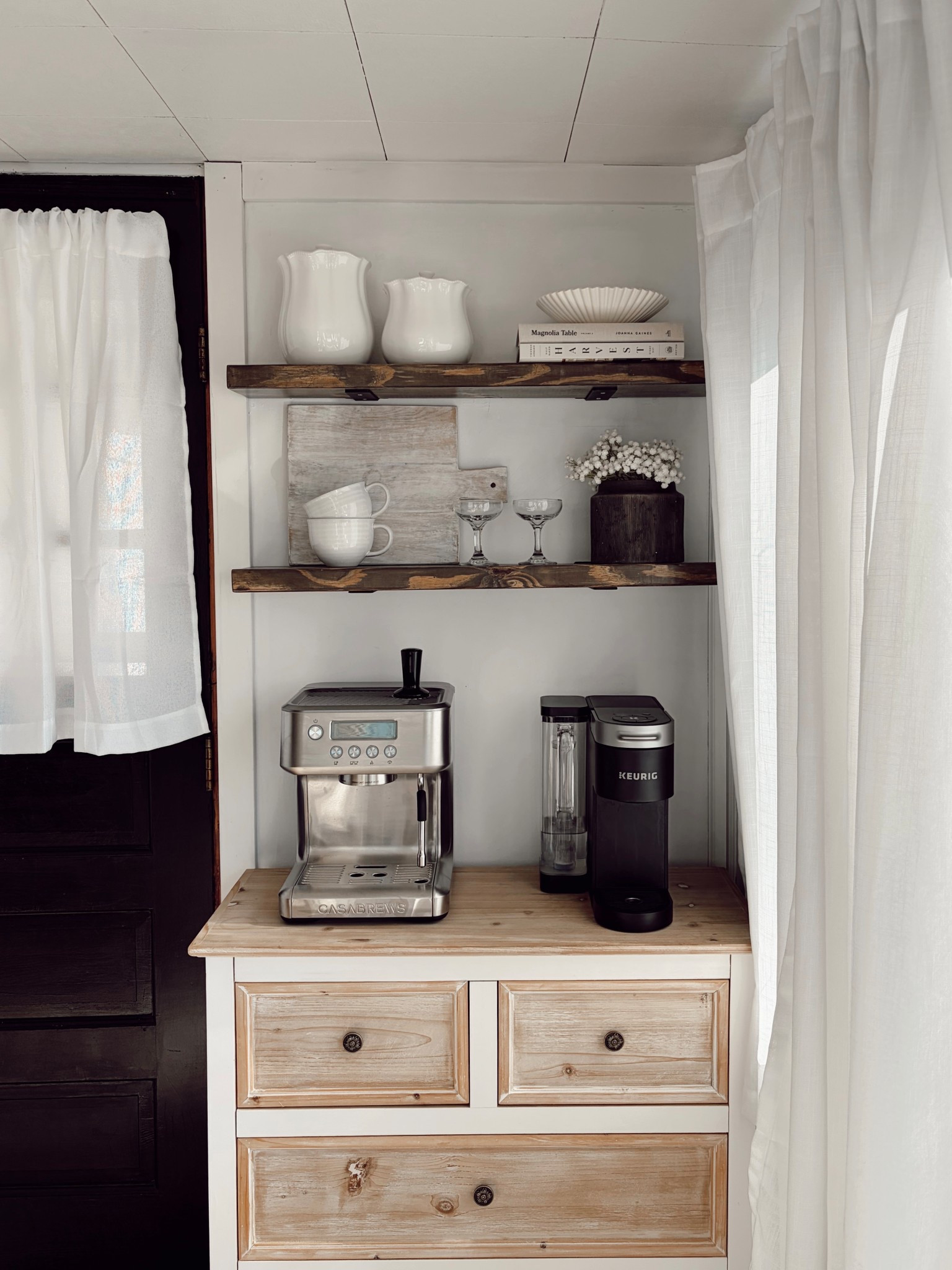 Coffee bar ☕️🤎✨ 

#LTKmorningroutine #LTKHome #LTKSaleAlert