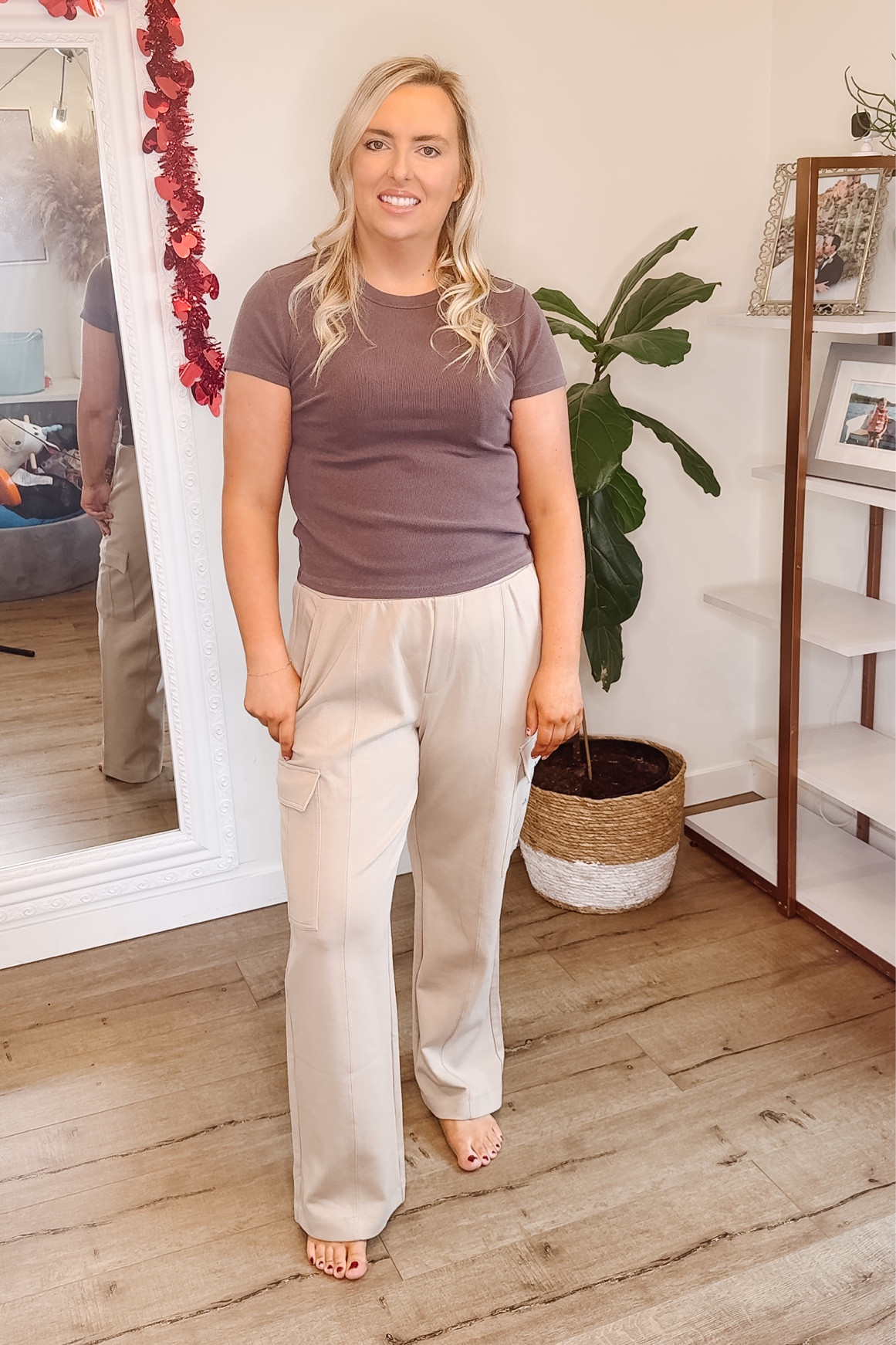 Old navy sale. 
Midsize style. 
Casual outfit. 
Ribbed tshirt. 
Cargo joggers. 

Size large in all! 


#LTKfindsunder50 #LTKsalealert #LTKmidsize