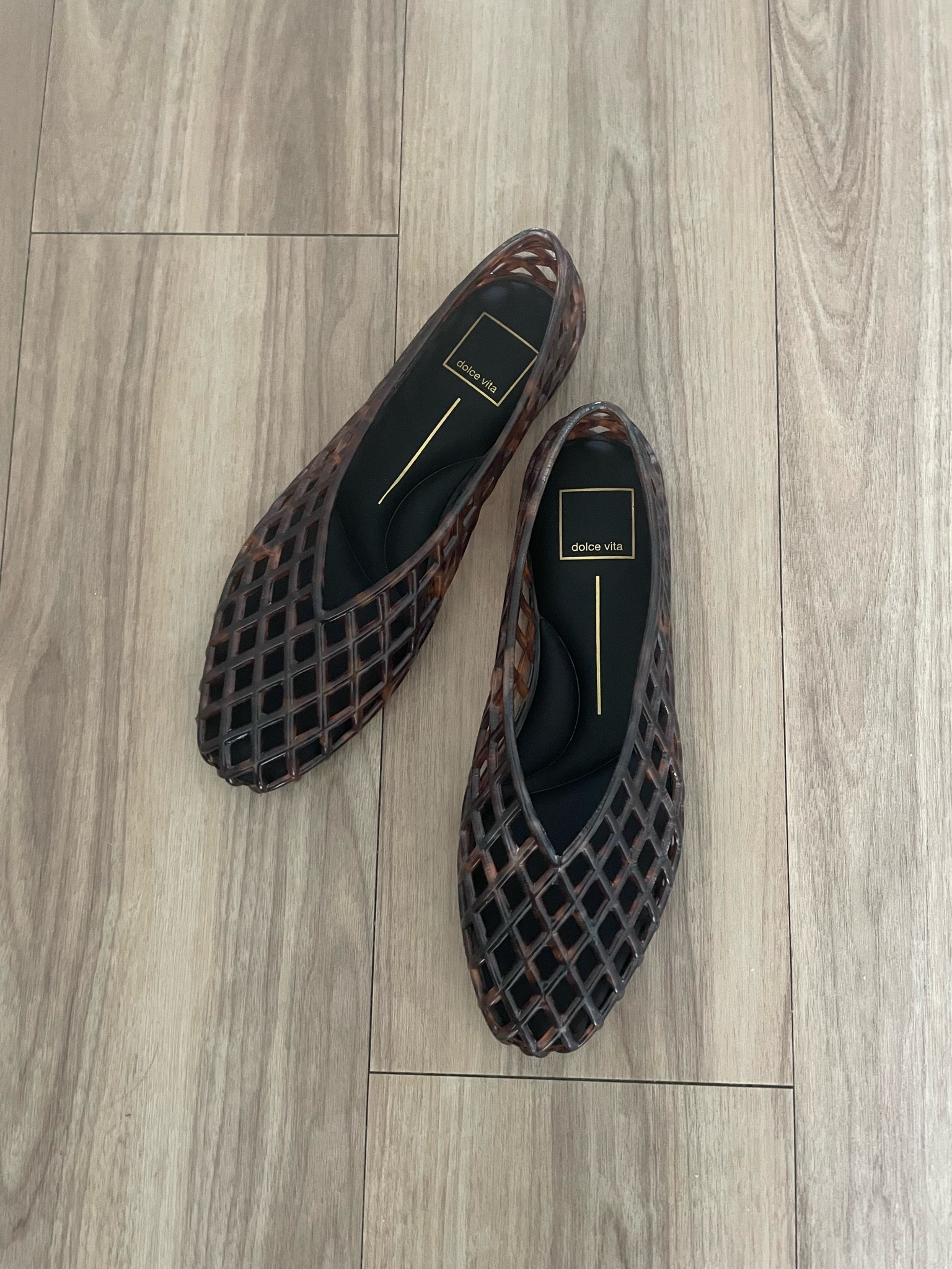 Trendy tortoise flats

These are even cuter in person and super comfy!
