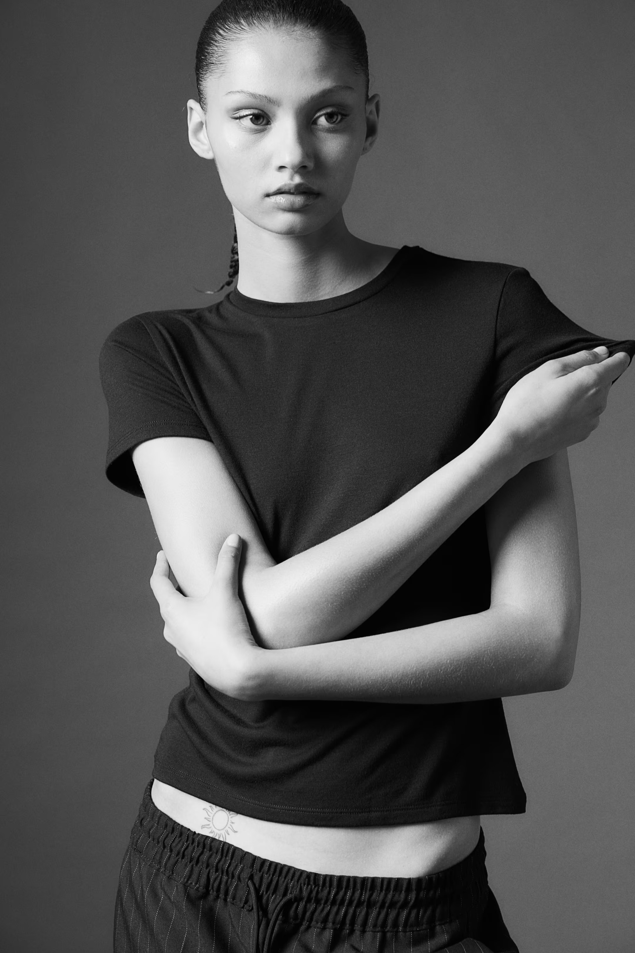 Fitted T-shirt | H&M (US + CA)