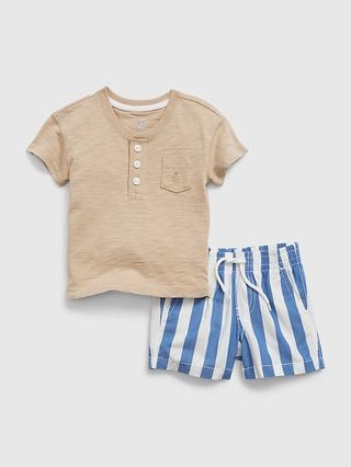 Baby Pocket T-Shirt &#x26; Shorts Outfit Set | Gap (US)