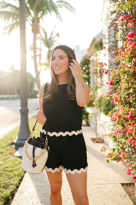 Prettiest scallop two-piece for under $40 on Amazon. I’m wearing a size small 🖤

Use code ariana15 on Gigi New York bucket bag! This raffia one is perfect for summer! ☀️

#LTKfindsunder50
