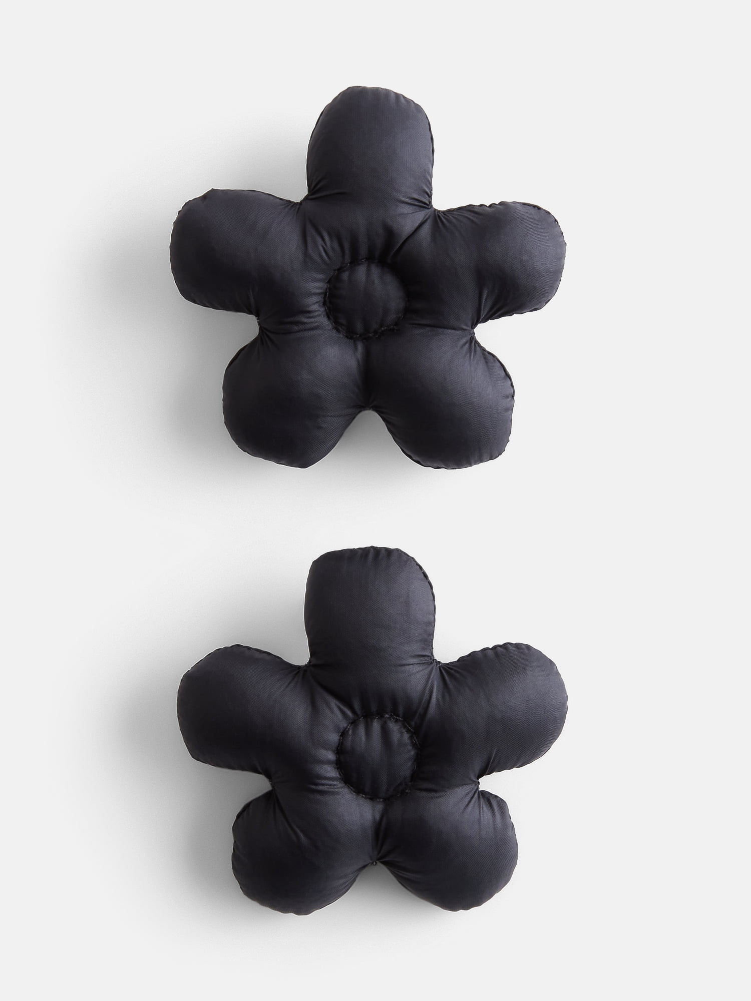 No Boundaries Puffy Flower Hair Clips, Black, One size | Walmart (US)