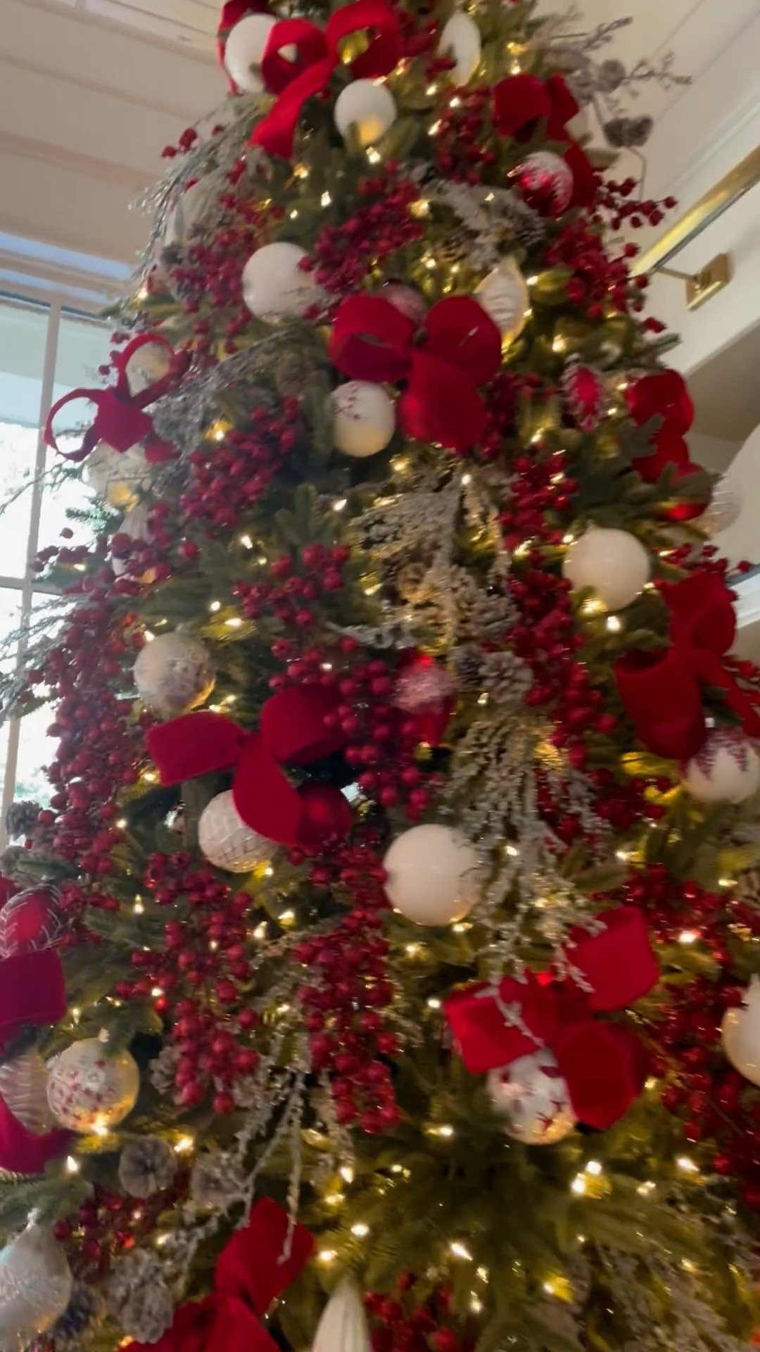 Nordic Frost tree from Balsam Hill. This tree and the ornaments are both GORGEOUS!!!

#LTKSeasonal #LTKHoliday #LTKHome