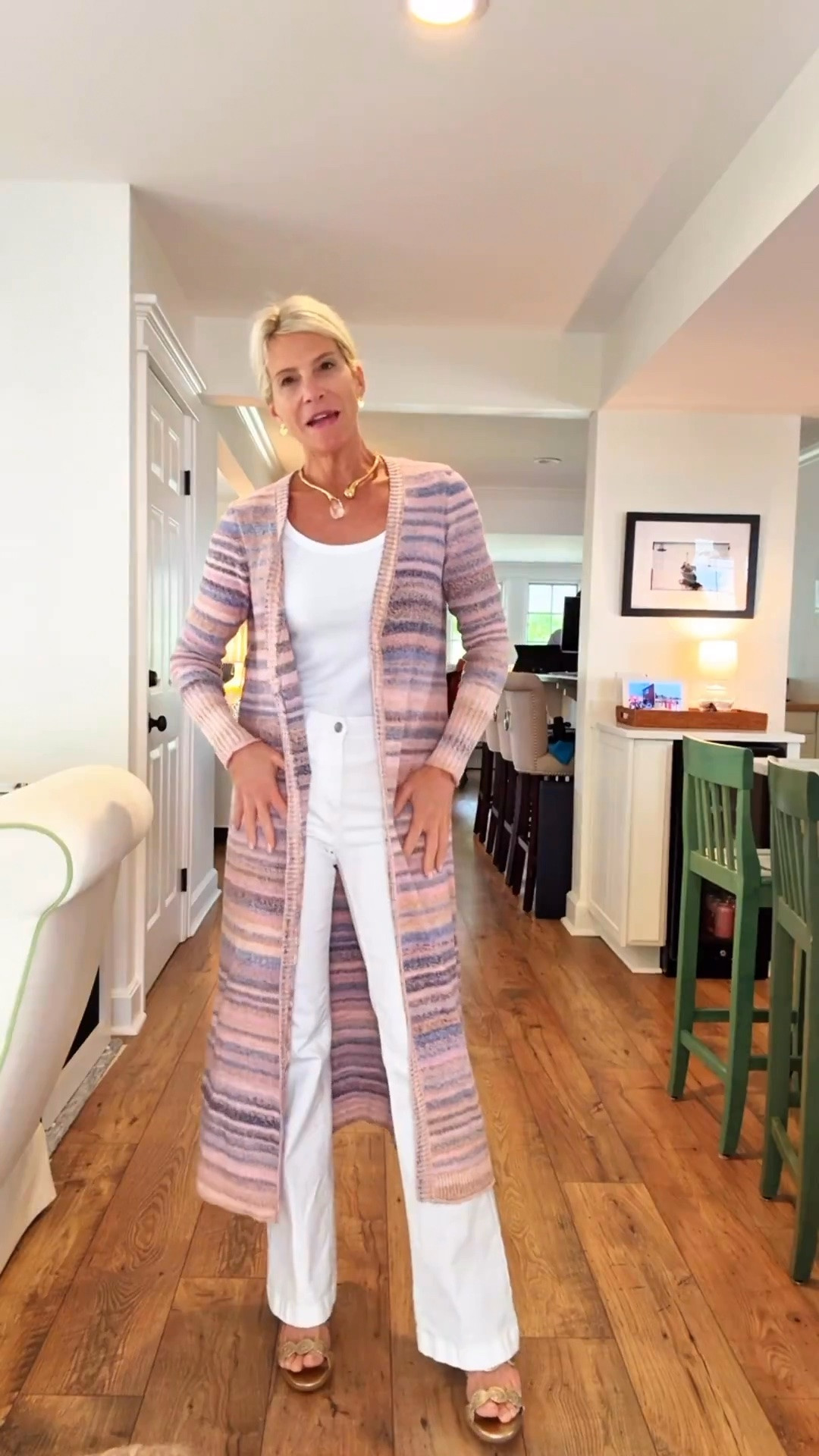 It has that beautiful designer-inspired look, but it's cozy, lightweight, and so easy to throw over a tank and white jeans. Perfect for travel, dinner on the patio, or whenever the temperature drops.

❤️ Heart = Support my posts
📌 Save = Get sale & restock alerts
🛍️ Follow me on LTK for more effortless style.

#LTKootd #LTKSeasonal #LTKOver40