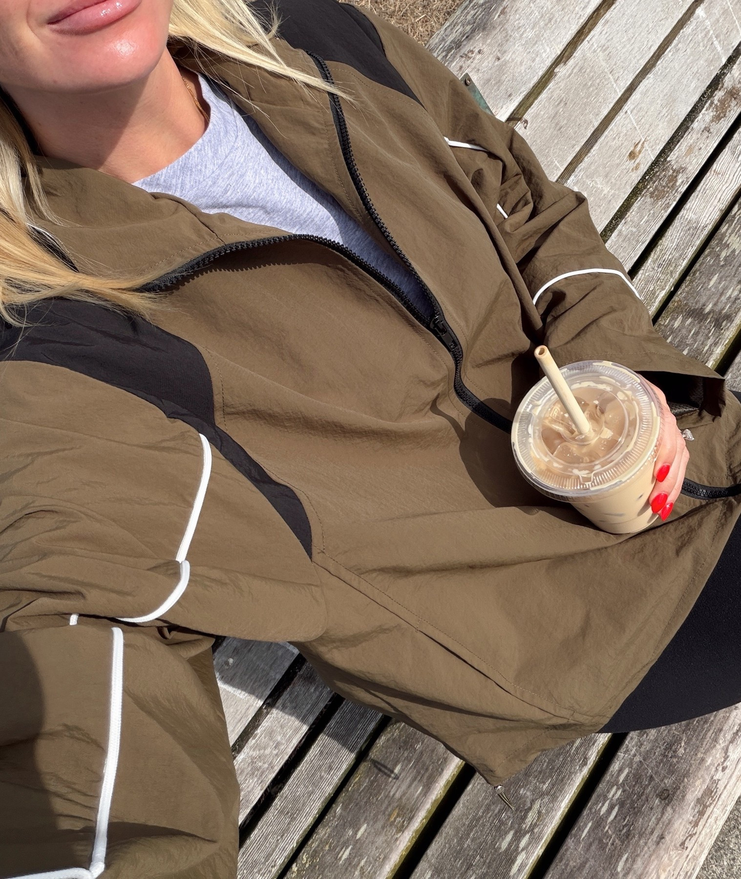 Linking my windbreaker (wearing size small) and a few others from the brand I’m loving!

#LTKootd #LTKSeasonal