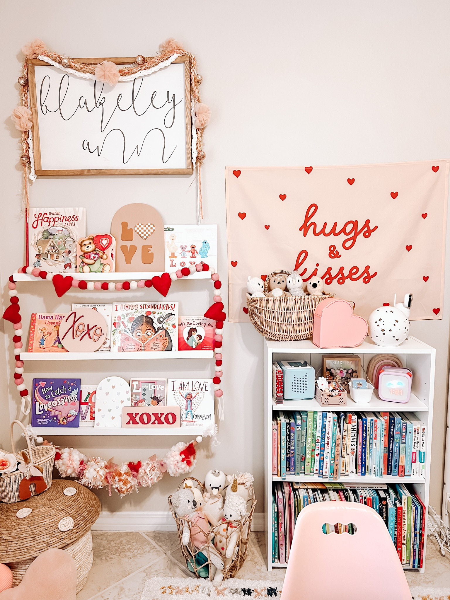 Valentines bookshelf

#LTKkids #LTKSeasonal #LTKFind