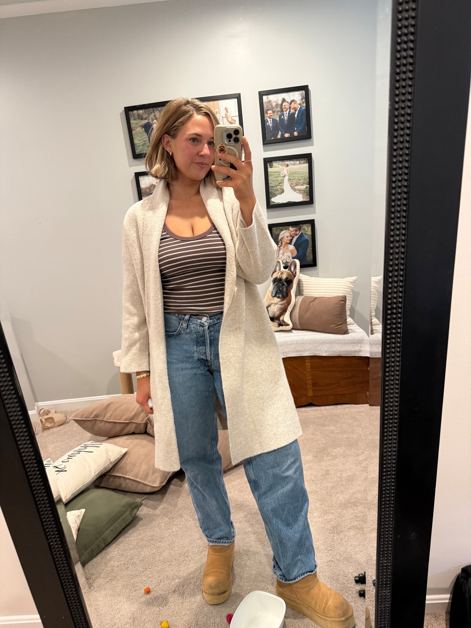 This sweater is perfect for errands or lounging at home! 

#LTKvlog #LTKmomlife #LTKootd