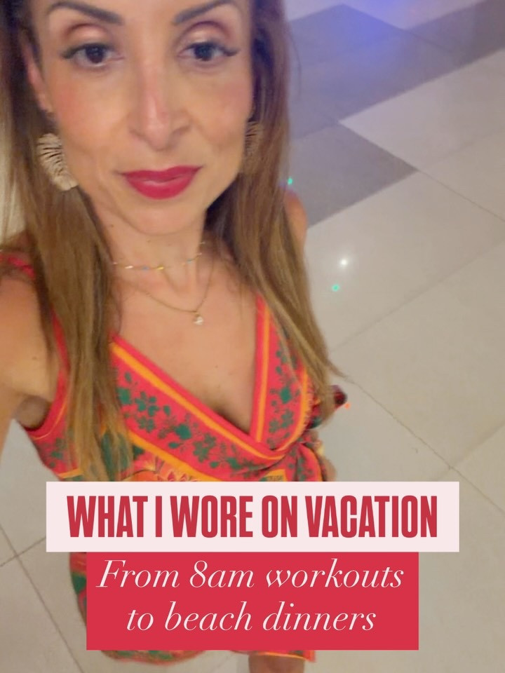… this is what balance looks like ✨💪🍽️ Earned the glow, dressed for the vibe, and ready for everything in between. 

#WorkingMomLife #MomStyle #BusyMomLife #AffordableStyle #StrongMoms
