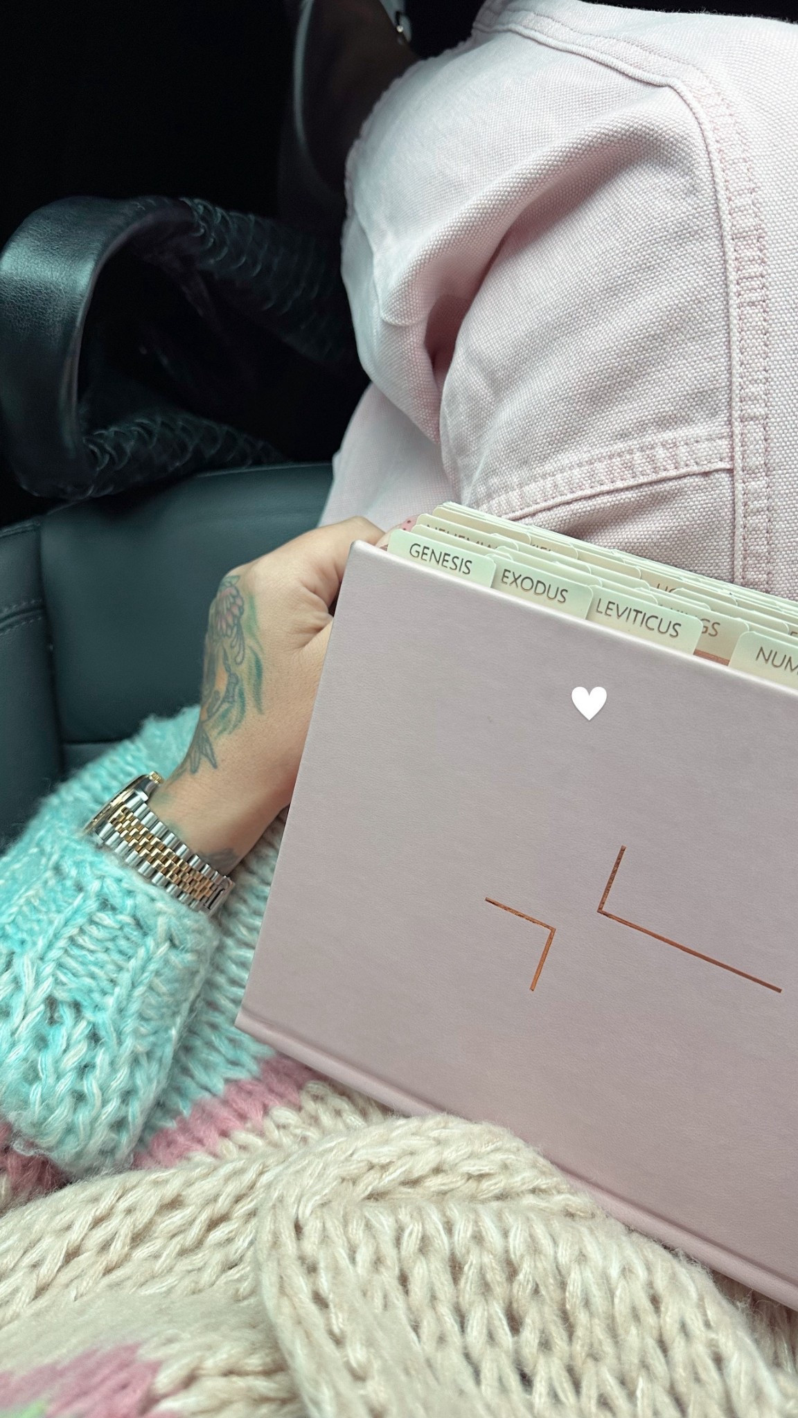 happy sunday 🩷

#LTKStyleTip #LTKSeasonal #LTKFindsUnder50