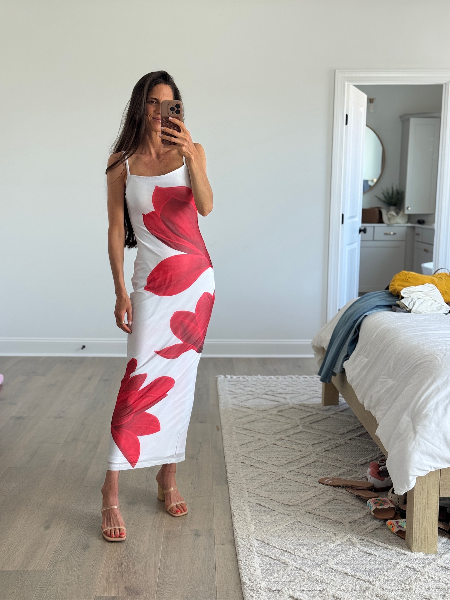 This dress is giving effortless summer.

The bold floral print makes it a statement on its own, but the fit is so flattering and easy to wear. Perfect for vacations, weddings, or any dress-up moment without overthinking it.

#LTKdayinmylife #LTKTravel #LTKSeasonal