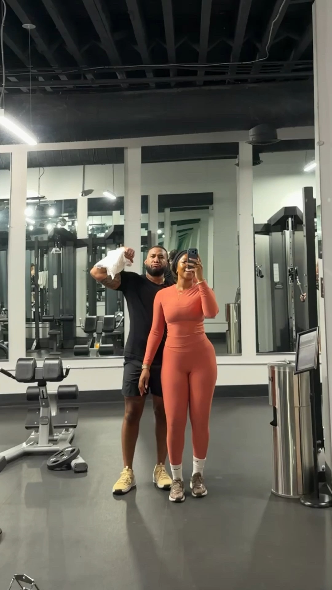 I love these wearing a medium top and large bottoms!! 

#LTKfitnessgoals #LTKActive #LTKTall