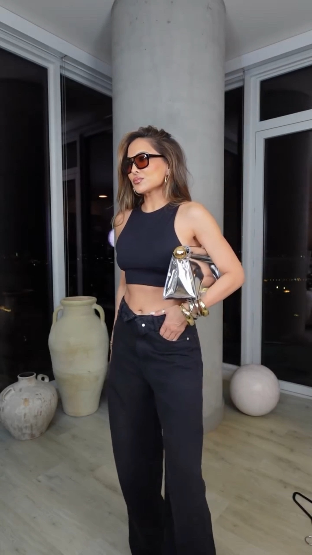 Fashion Hack: How To Turn Your Bodysuits Into A Fitted Crop Top✨

#LTKootd #LTKspring #LTKgrwm