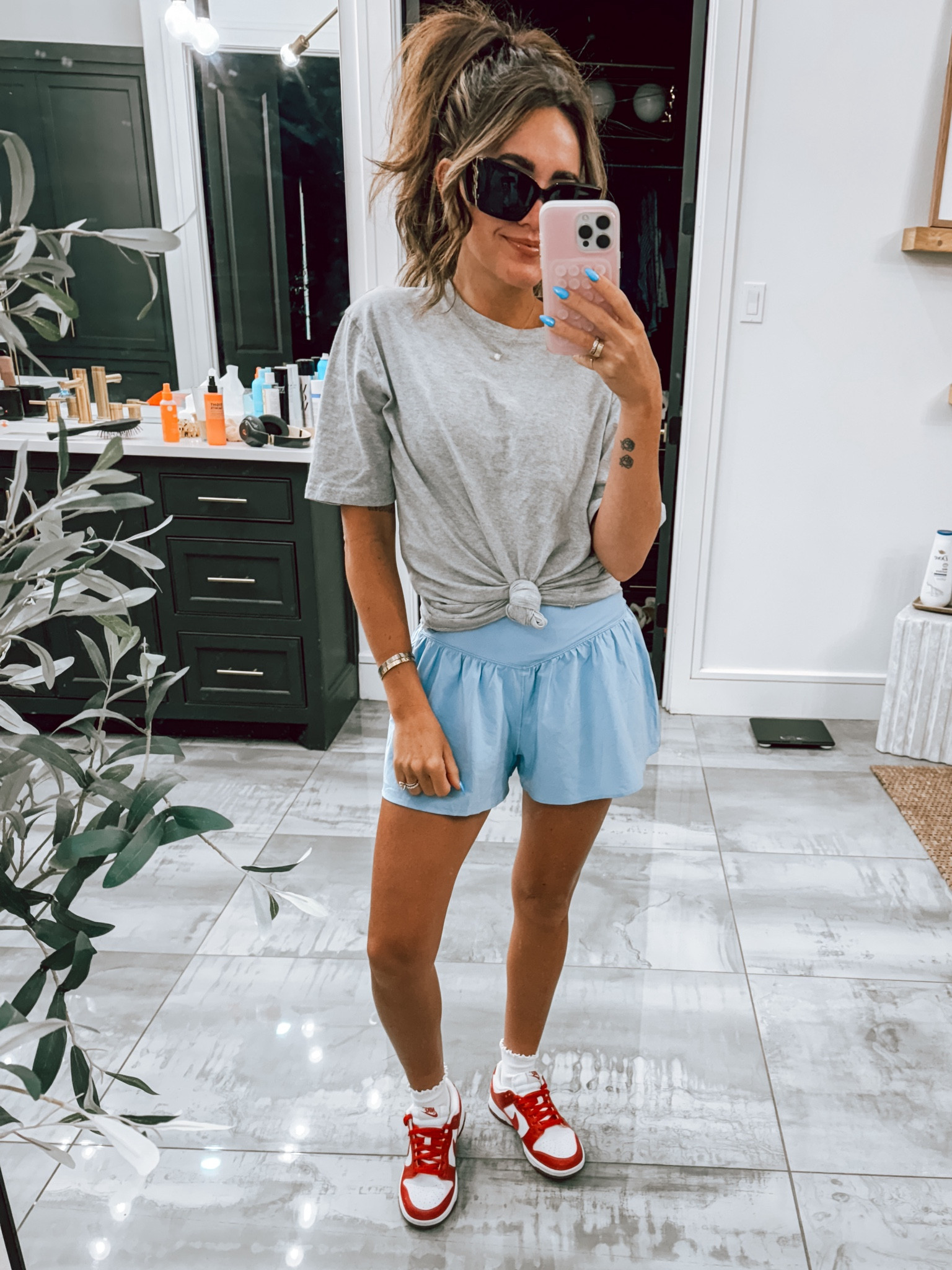 What I wore to the game today 

One of my favorite basic tees and love these shorts! They have built in biker shorts! Size small in both 