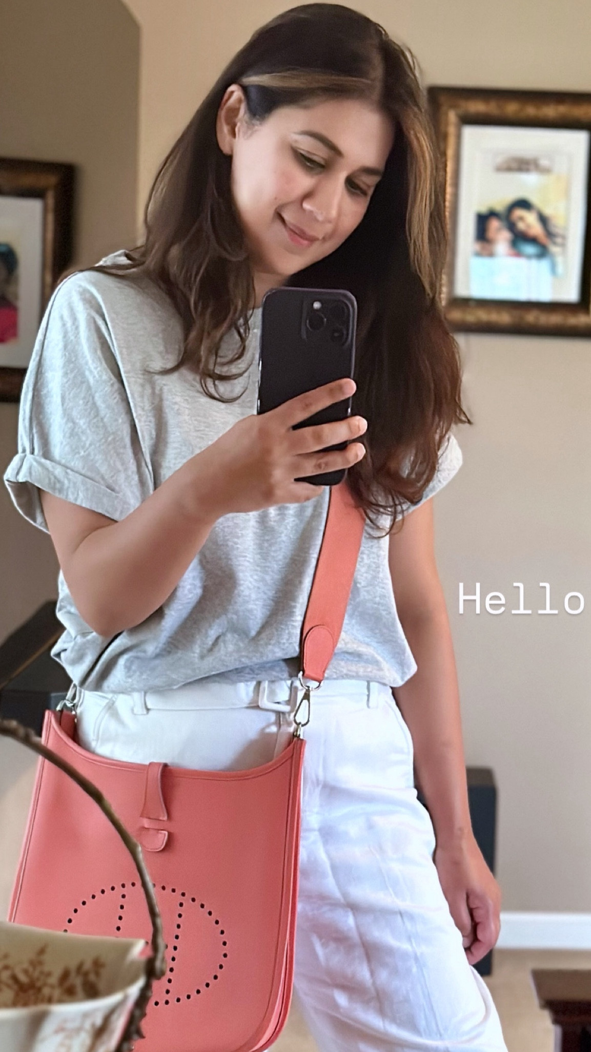 Basic grey shirt - closet staple 

🩶

#LTKHome #LTKFitness #LTKStyleTip