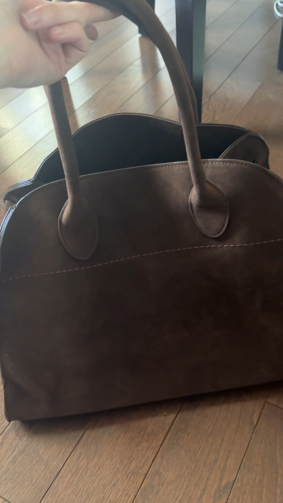 Row dupe! This super on trend bag is great for fall and would make a great travel or work bag. I’m loving it!! 

#LTKGiftGuide #LTKFindsUnder50 #LTKVideo