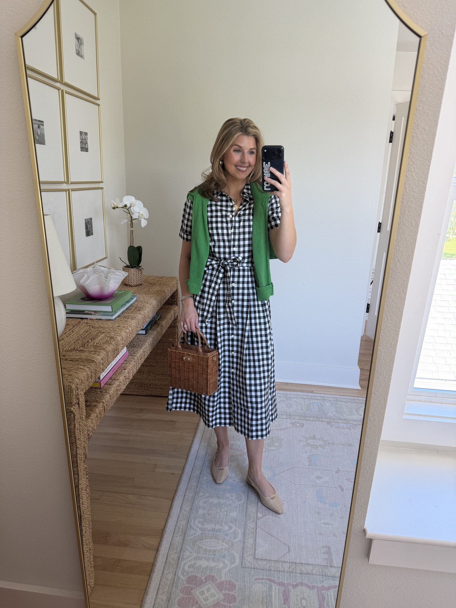 Spring outfit idea! Wearing an XS/2