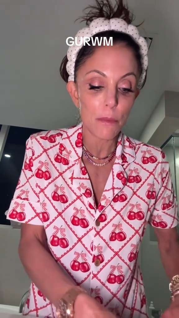 Get unready with me for the night! The Elemis pro cleansing balm is a game changer 🍒💋 

 #LTKStyleTip #LTKBeauty