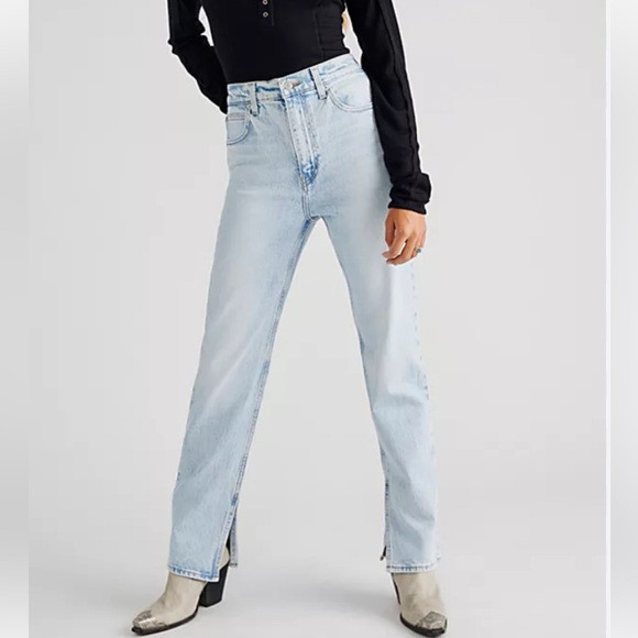 levi's high slim straight 70s with a slit | Poshmark