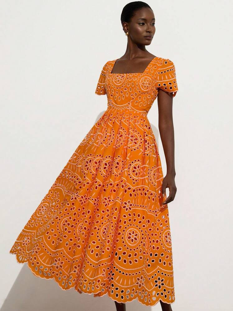 Aveloria Modichic New Vintage Elegant Women's Dress With Hight Collar, Waisted, Lace Patchwork Contrast Color Embroidery, Floral Hem Design, Long Dress | SHEIN