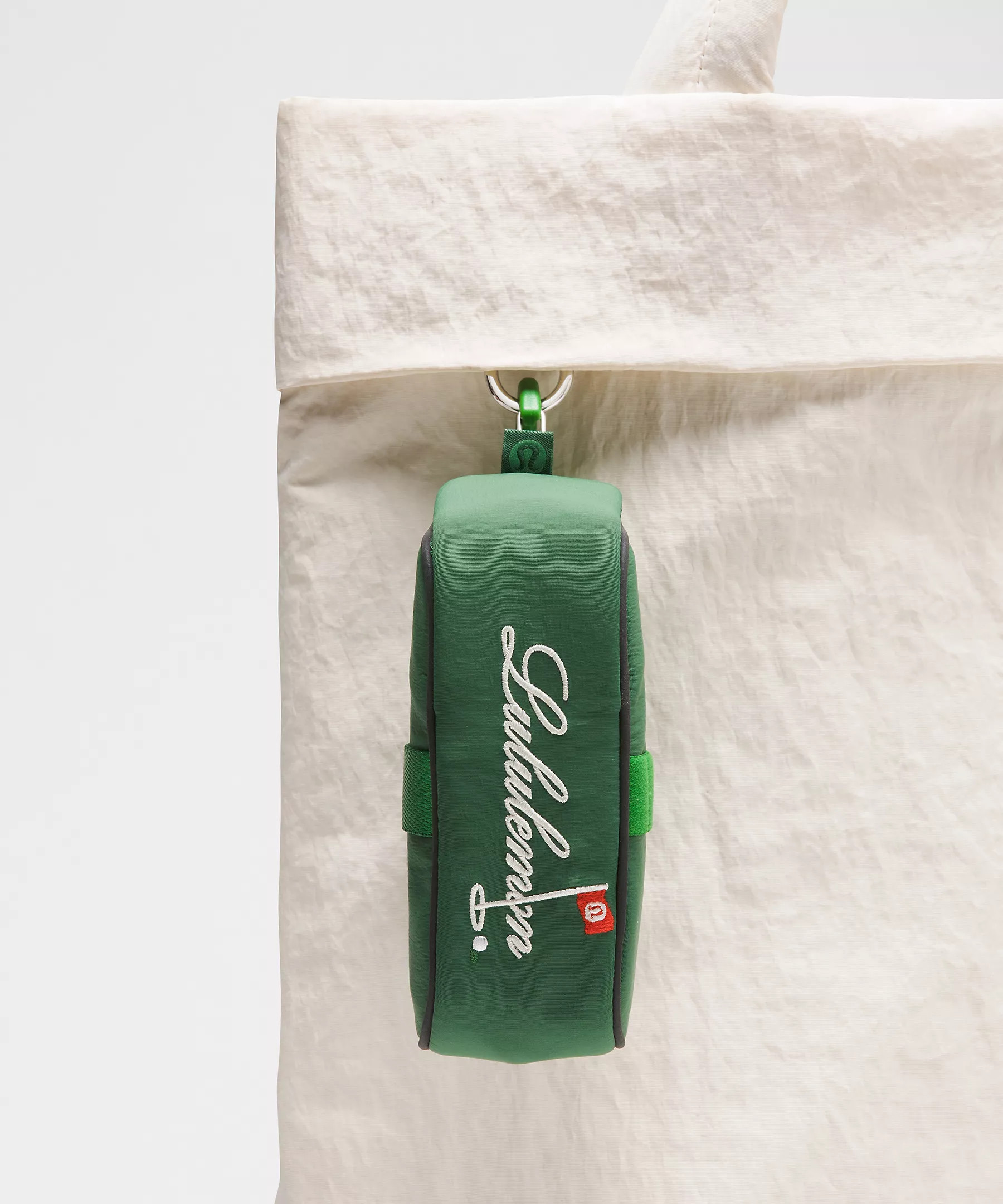 Clippable Nano Golf Pouch Golf Flag | Lululemon (US)