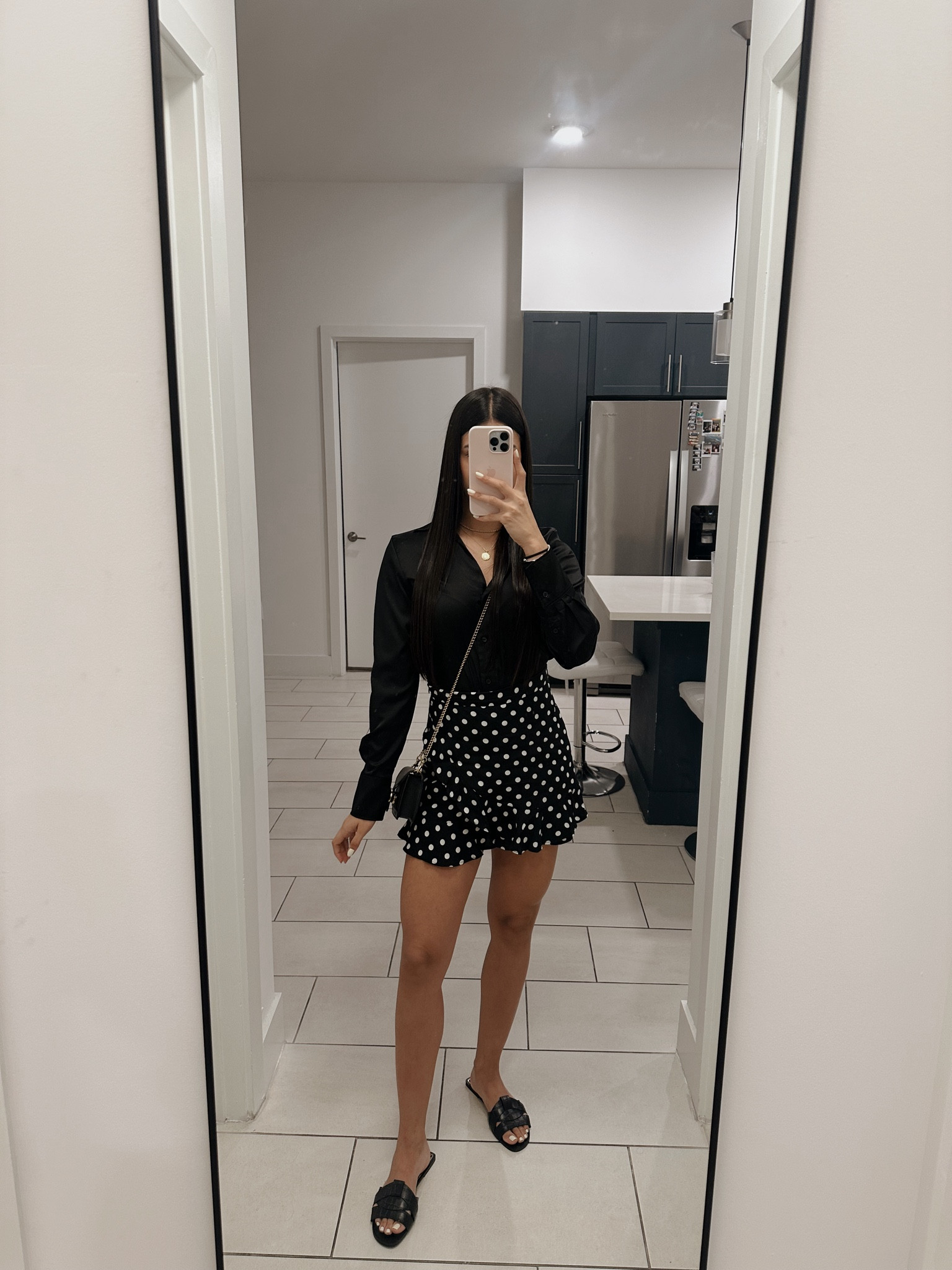 Ootd para una salida con amigas 🖤

#LTKBeauty #LTKStyleTip