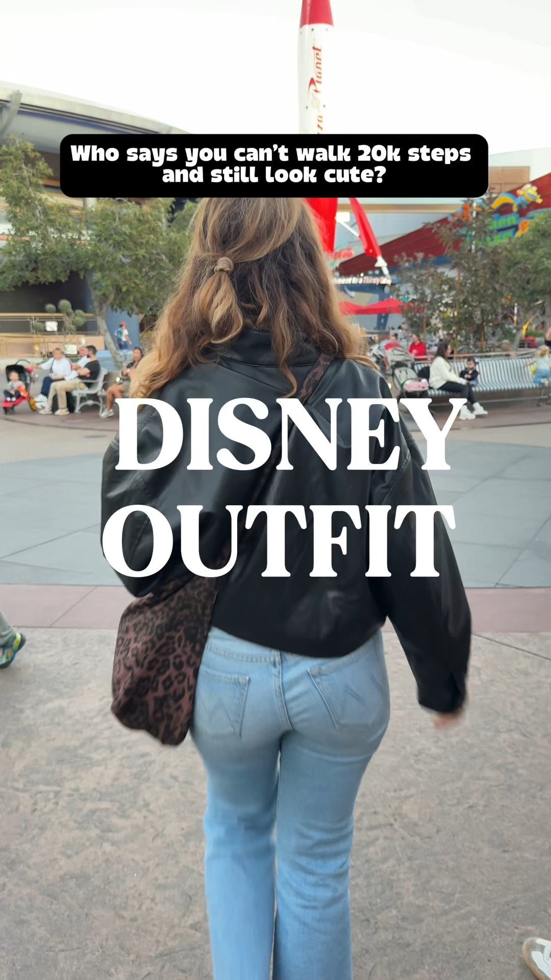 🎠Spent the whole day walking around Disneyland in this outfit and felt comfortable but still cute + trendy — not the usual dorky tourist look 😂✨
Linking everything: Mother jeans, cropped Zara leather jacket, comfy Nike sneakers, and this $25 Amazon leopard tote that carried snacks, sweaters, water bottles… all without hurting my shoulder.


#disneylandoutfit #momstyle #comfortandstyle #amazonfashion #leopardtote #themeparkoutfits #ootdmom #ltkfashion #LTKFindsUnder50 #LTKvlog #LTKFamily #LTKTravel

#LTKdayinmylife #LTKootd #LTKmomlife