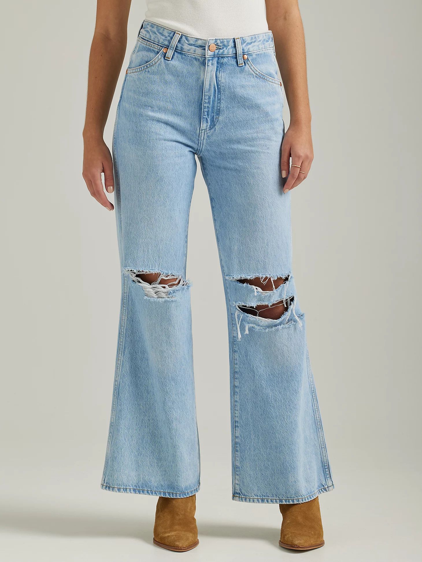 Women's Bonnie Destructed Loose Flare Jean in Bad Intentions | Wrangler