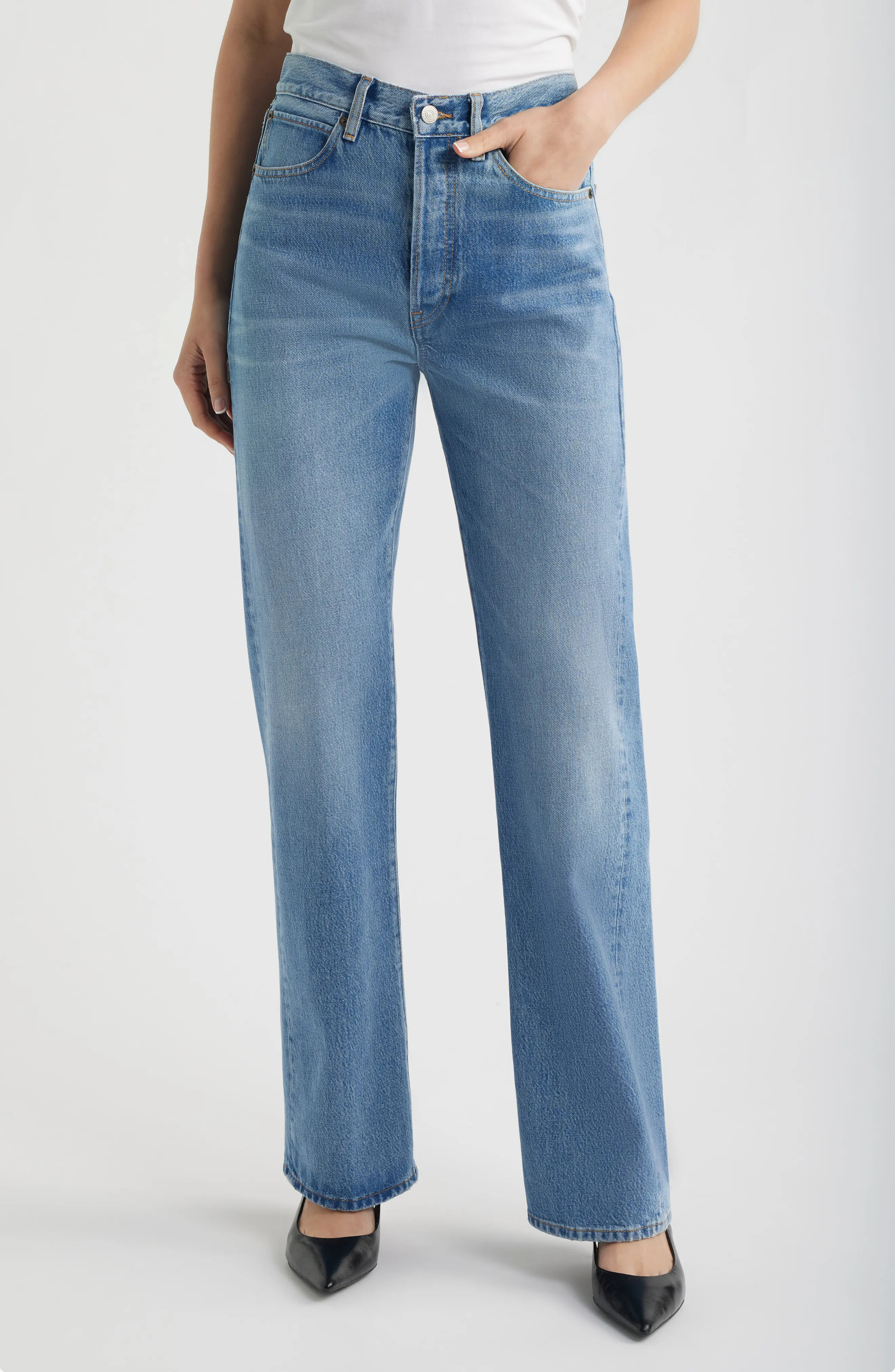 FRAME The Vertical High Waist Relaxed Straight Leg Jeans in Static at Nordstrom, Size 25 | Nordstrom