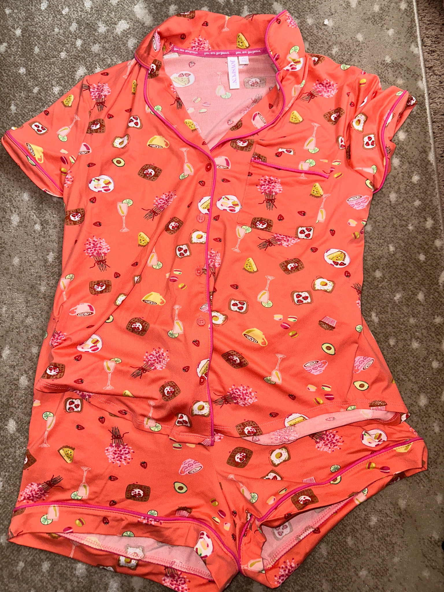 I’m obsessed with these adorable brunch pajamas only $16.98!! 

#LTKfindsunder50