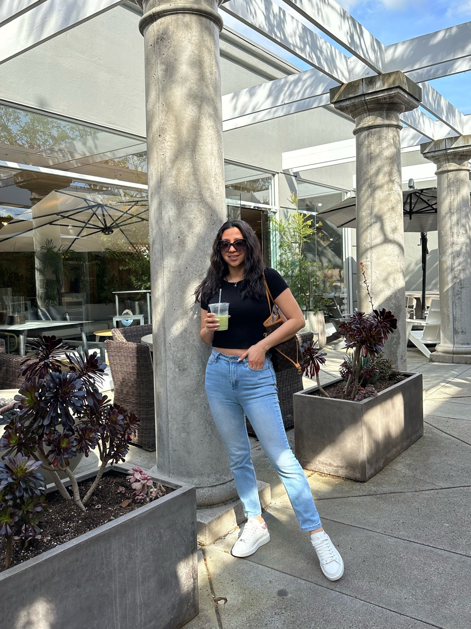 Casual look. H&M top, R. Cavalli sneakers, Louis Vuitton handbag and Burberry sunglasses. 

#LTKFind #LTKshoecrush #LTKbeauty