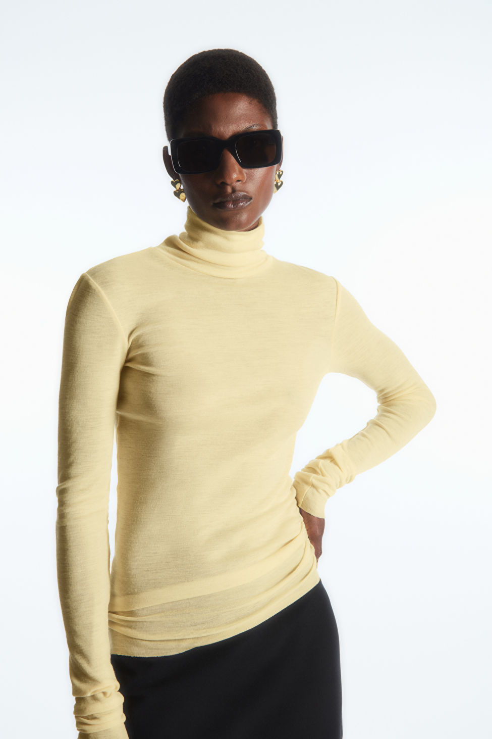 MERINO WOOL TURTLENECK TOP | COS (EU)
