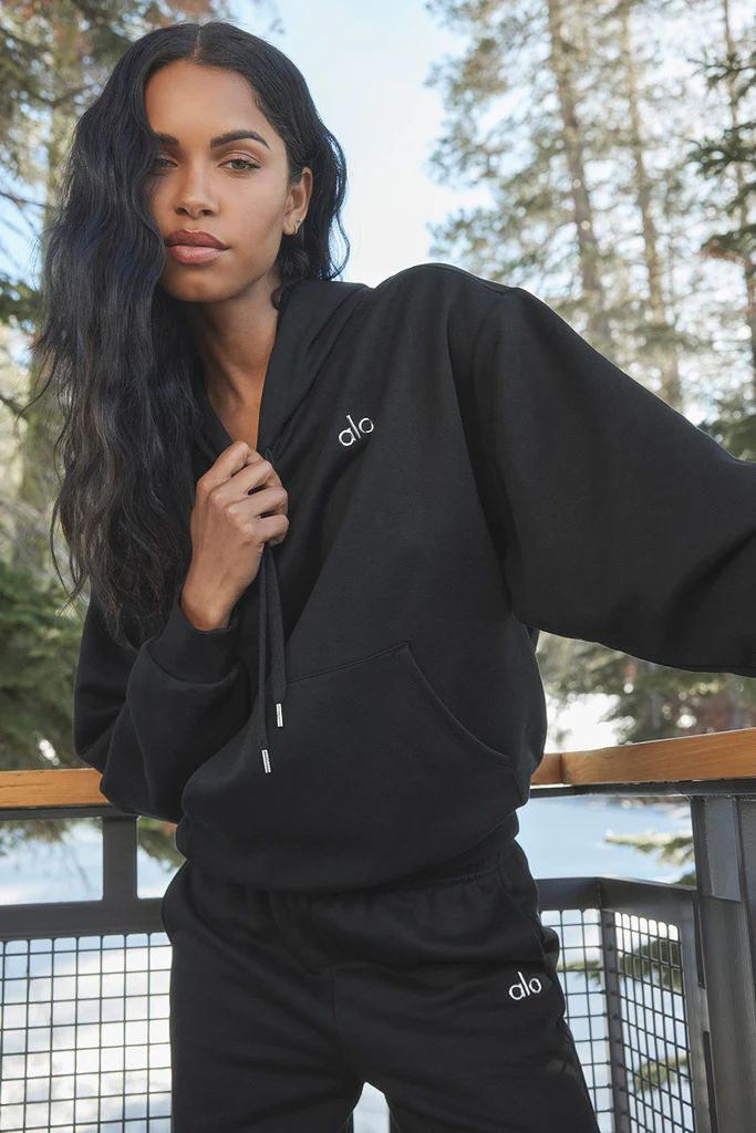 Accolade Hoodie | Alo Yoga