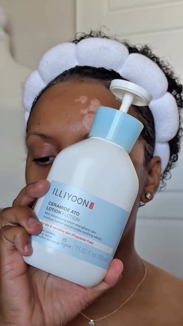 i really thought my skin was just dry but nothing was working ⬇️

Until… @illiyoon_official 

turns out it wasn’t dryness
my barrier was just messed up

started using this with phyto-ceramides and now my skin actually stays hydrated all day!

no tight feeling. no dryness. just soft skin

Shop my LTK Illiyoon Ceramide Lotion + Toner 💧 
🔗 LINK IN BIO

#ad #illiyoon #ceramideatolotion #sensitiveskin #Bodylotion