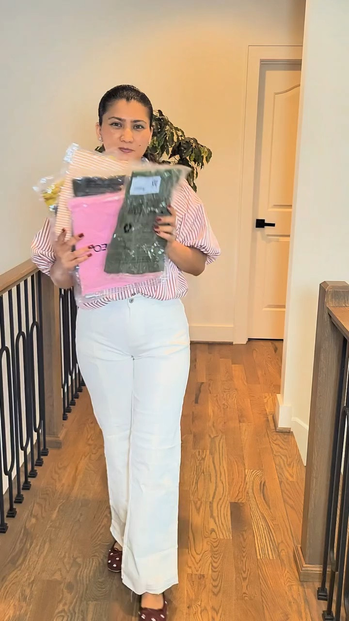 🌿 Blusas hermosas, frescas y súper versátiles 🤍
Estas bellezas de @tankaneo_us que encontré en Amazon están perfectas para cualquier ocasión… desde un look casual hasta algo más arreglado 💫
Me encanta lo cómodas, ligeras y lo fácil que es combinarlas 😍 definitivamente un must en tu clóset 👚✨

Comenta link y te lo envío a tu DM🔗

#AmazonFinds #Tankaneo #BlusasBonitas #OutfitsDelDia #amazonfashionfinds

#LTKMothersDay #LTKmomlife #LTKU