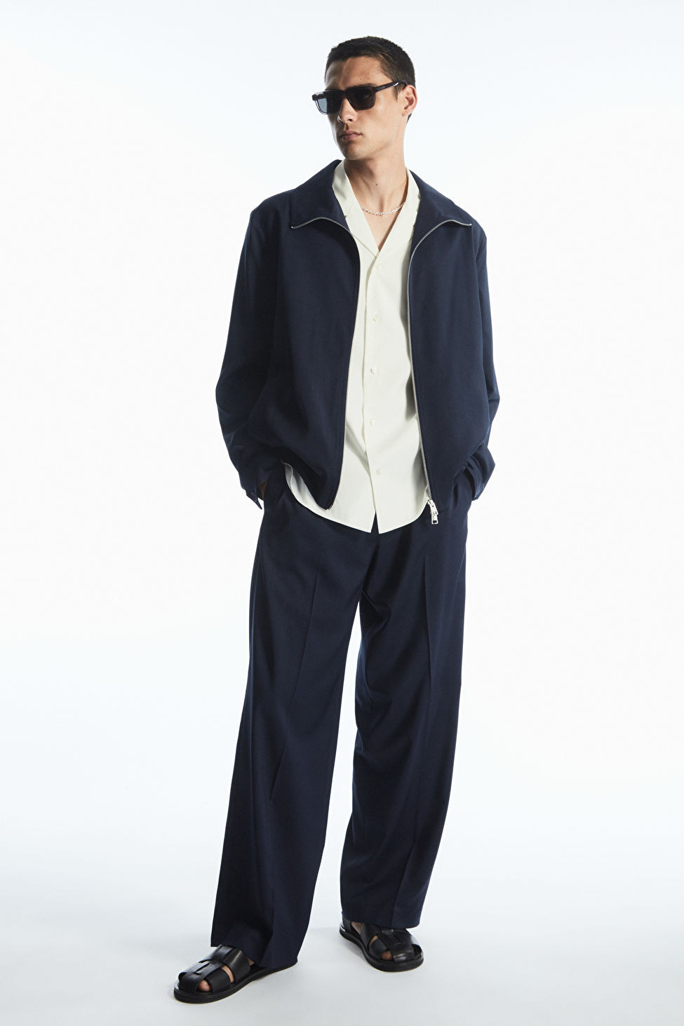 STRAIGHT-LEG RELAXED WOOL TROUSERS - NAVY - COS | COS UK