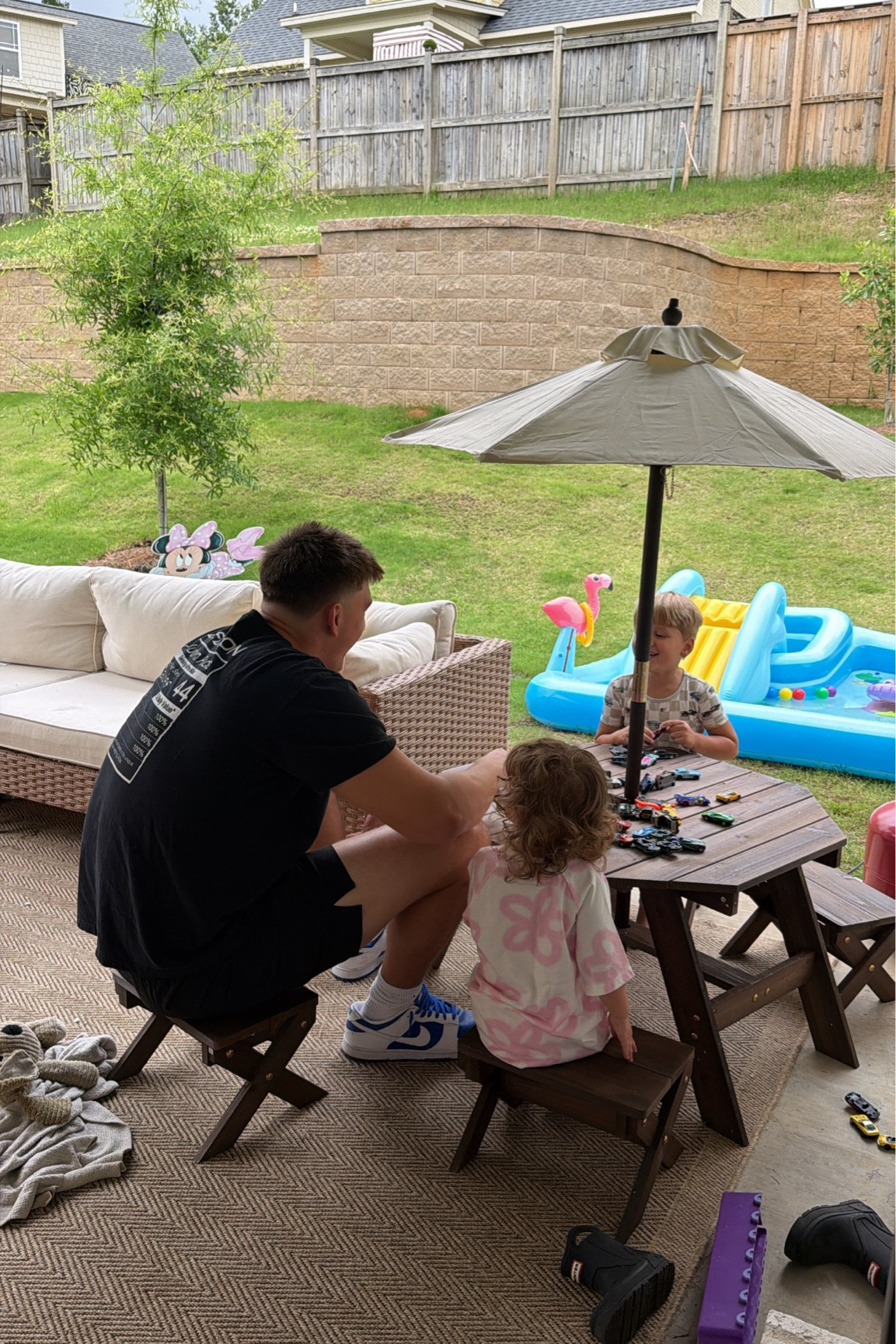 Kid’s picnic table 🧺🍓

#LTKHome #LTKU #LTKKids