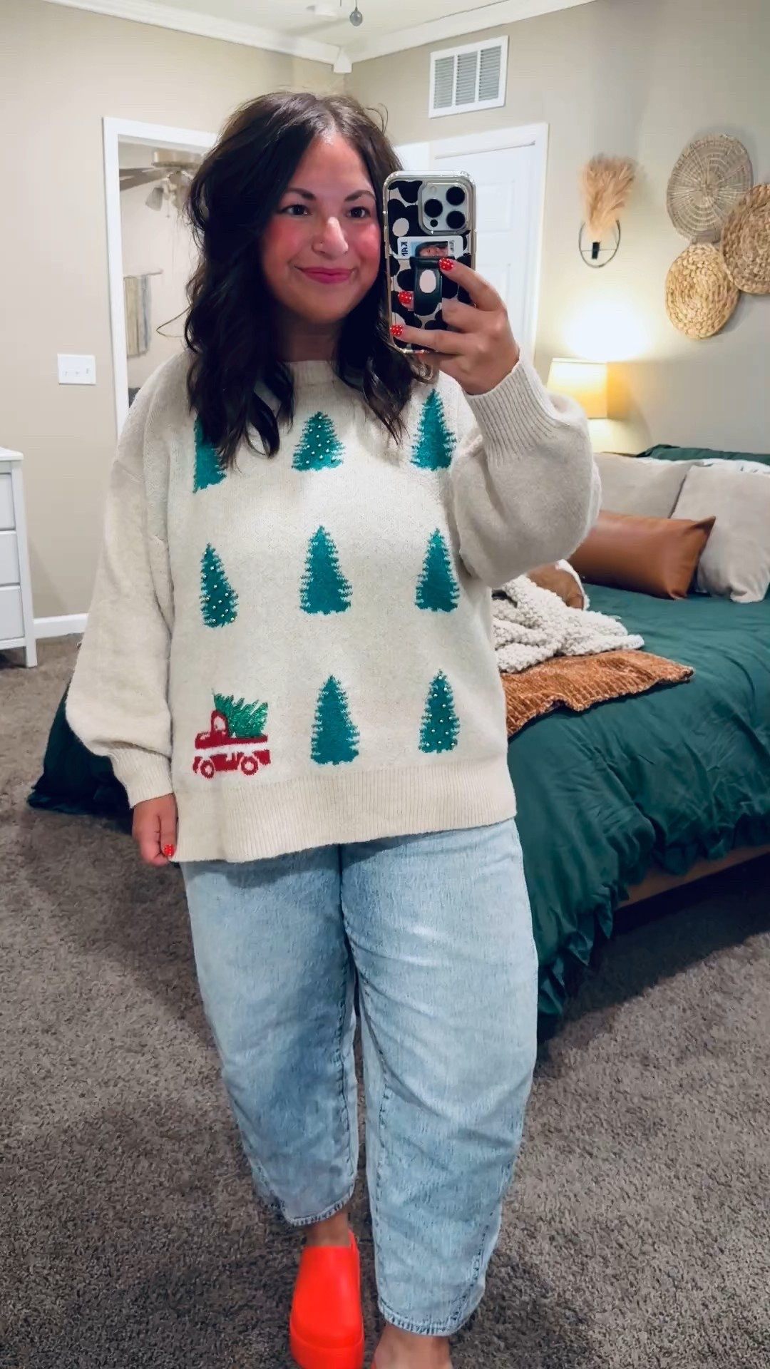 clogs: fit oversized // wearing a size 4
jeans: fit true to size // wearing a 14
sweater: fits small // wearing an XL 

 

#LTKHoliday #LTKSeasonal #LTKFindsUnder50