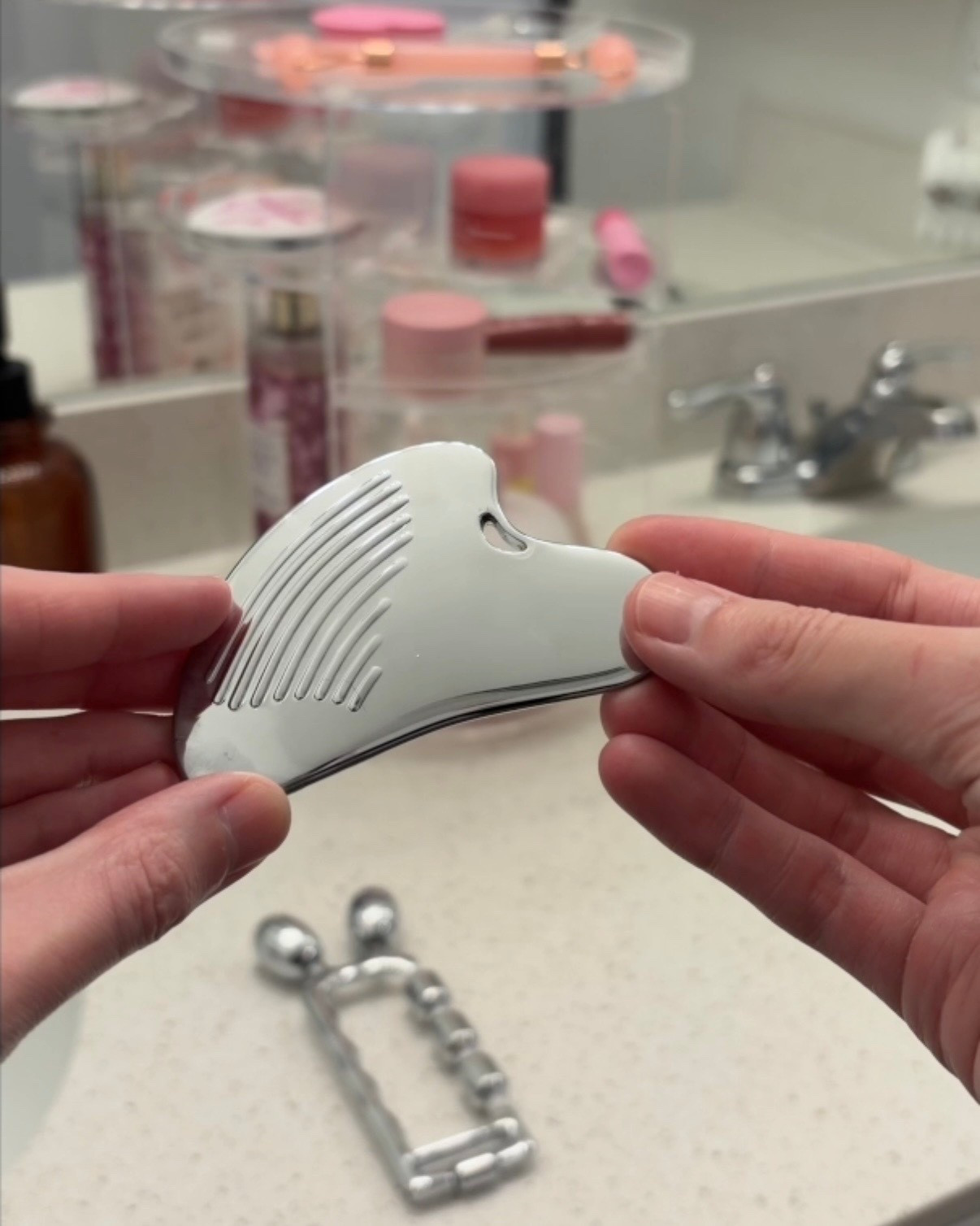 what’s the best post work unwind? my yeamon beauty gua sha and roller! my evening routine doesn’t feel complete until it’s done, and they’re linked on my ltk ✨ #ad 

#LTKBeauty #LTKgrwm #LTKselfcare