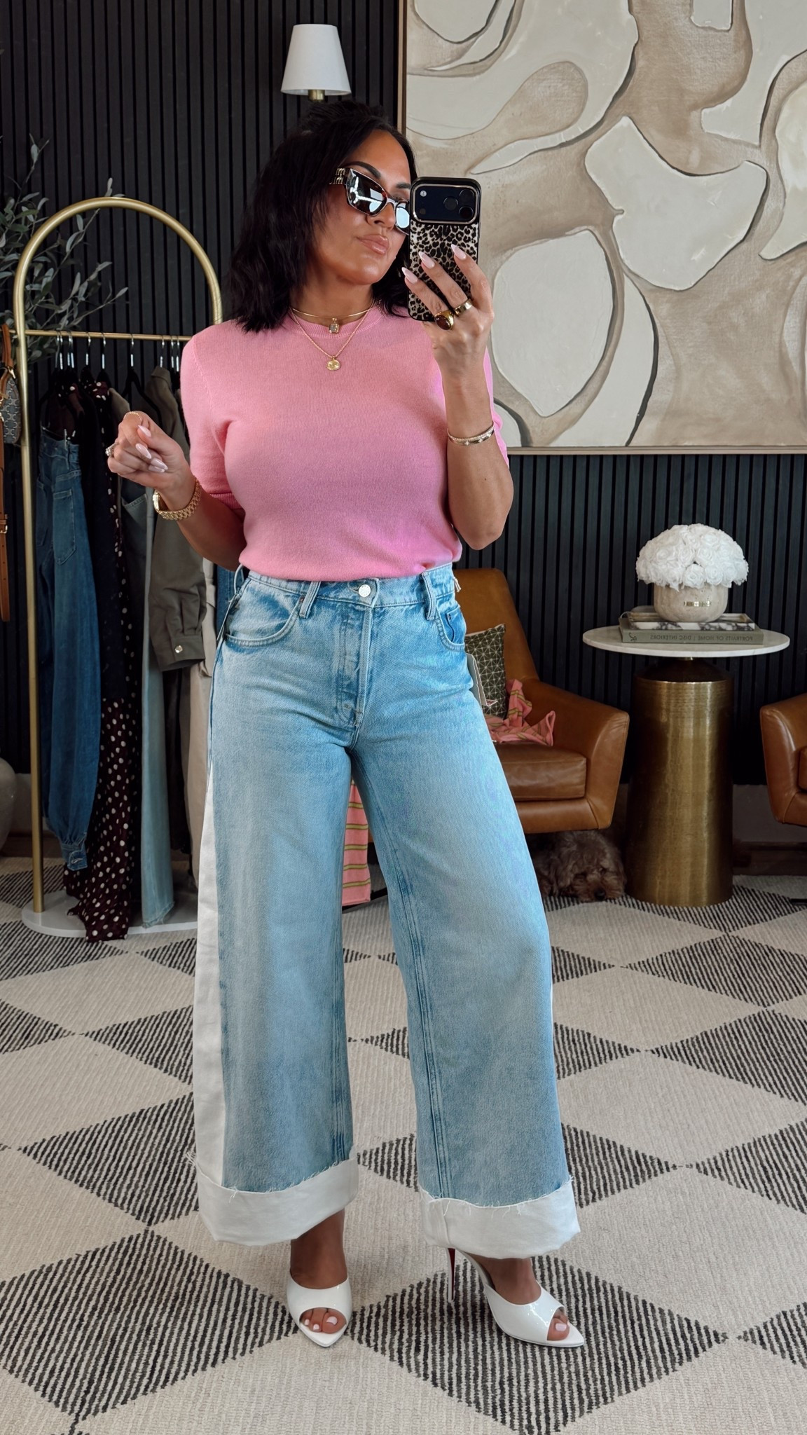 This spring look 🌸

In a small in top
24 in jeans 