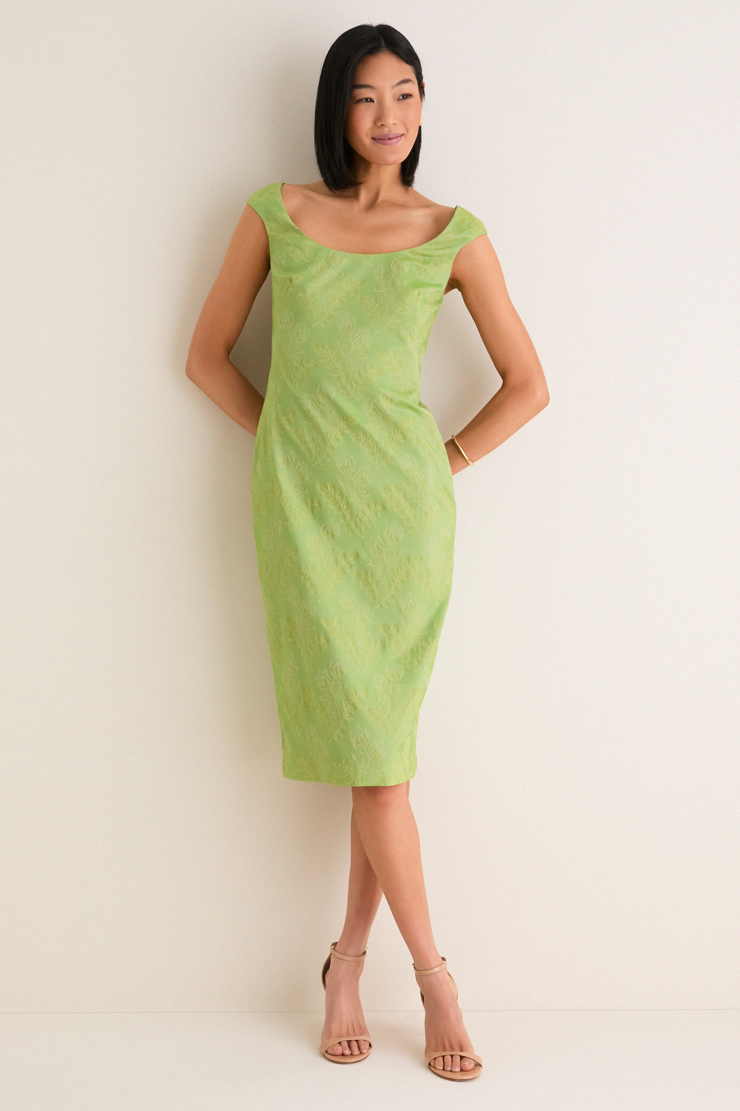 Tuileries Vine Stretch Jacquard Romy Midi Dress | Tuckernuck (US)